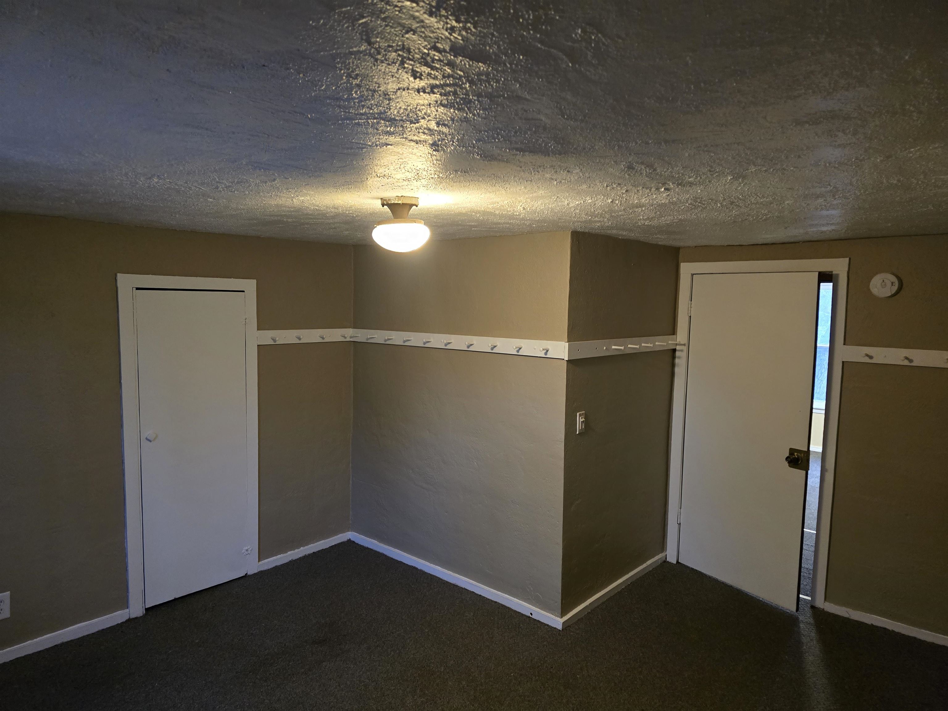 1308 E High Street Property Photo 19
