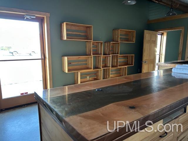 408 Mill Street Property Photo 8