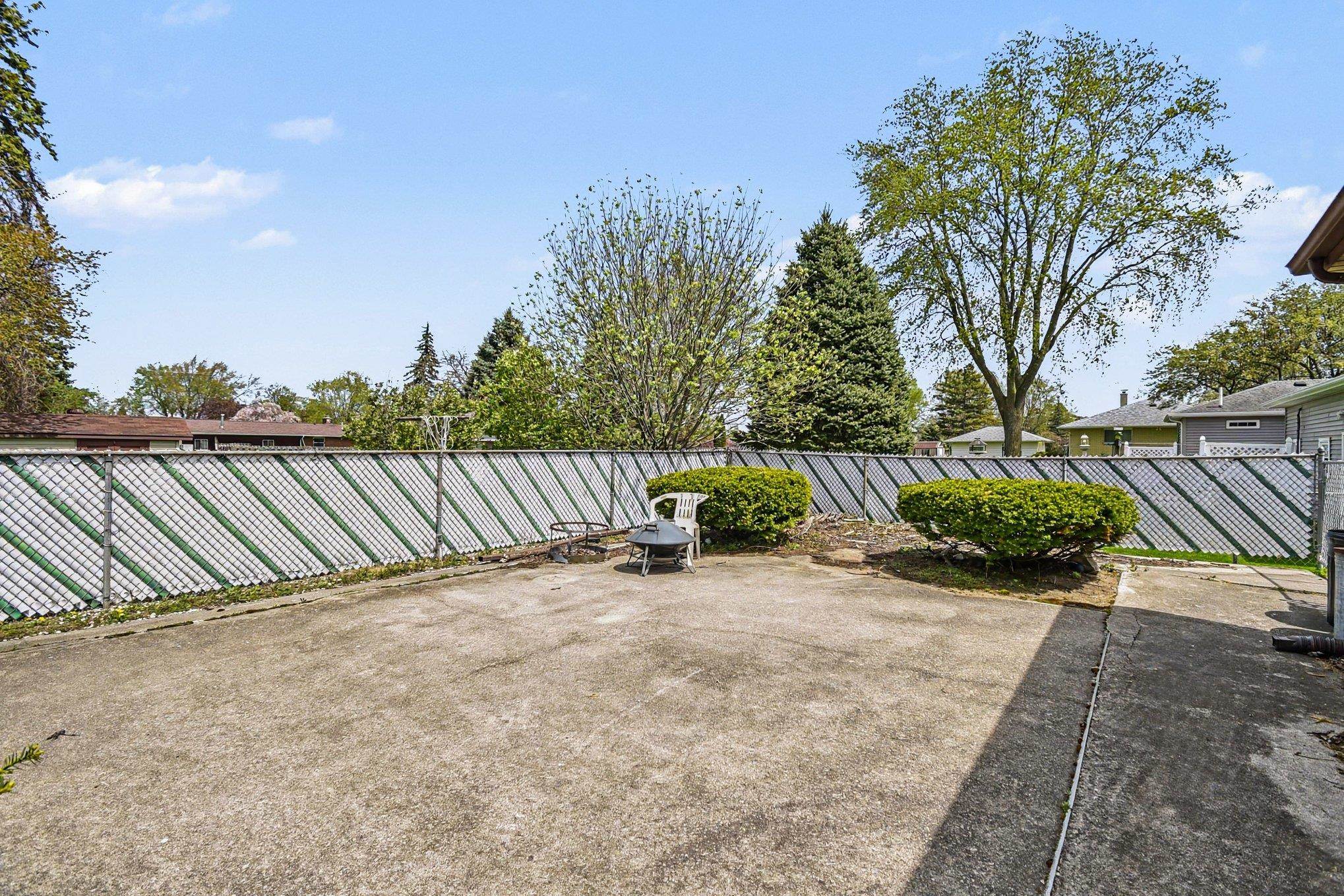 1870 Morin Street Property Photo 10