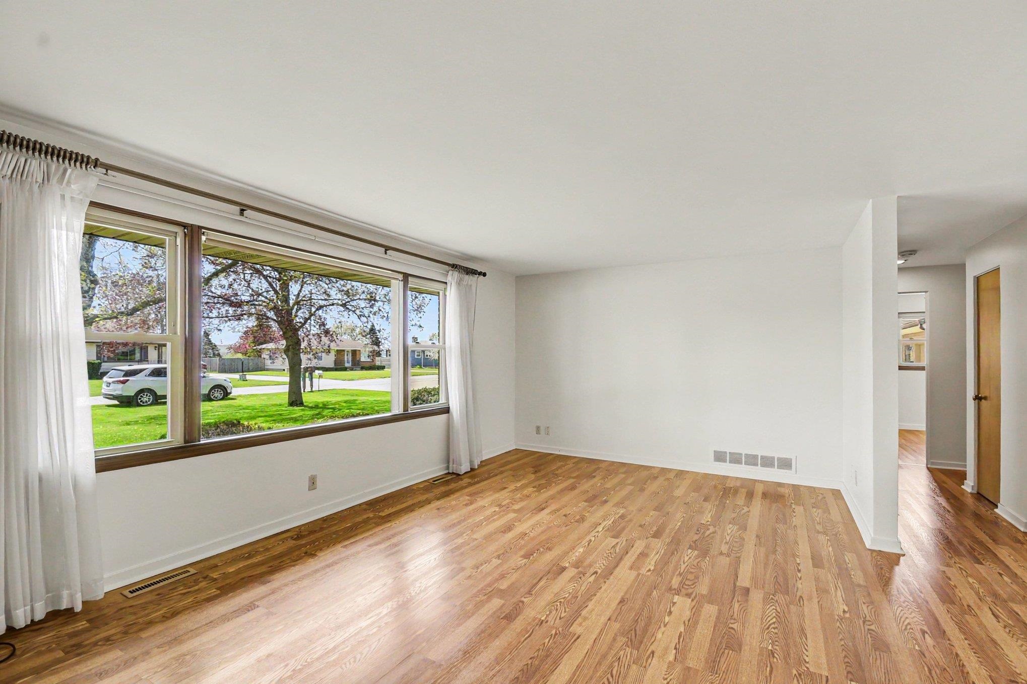 1870 Morin Street Property Photo 14