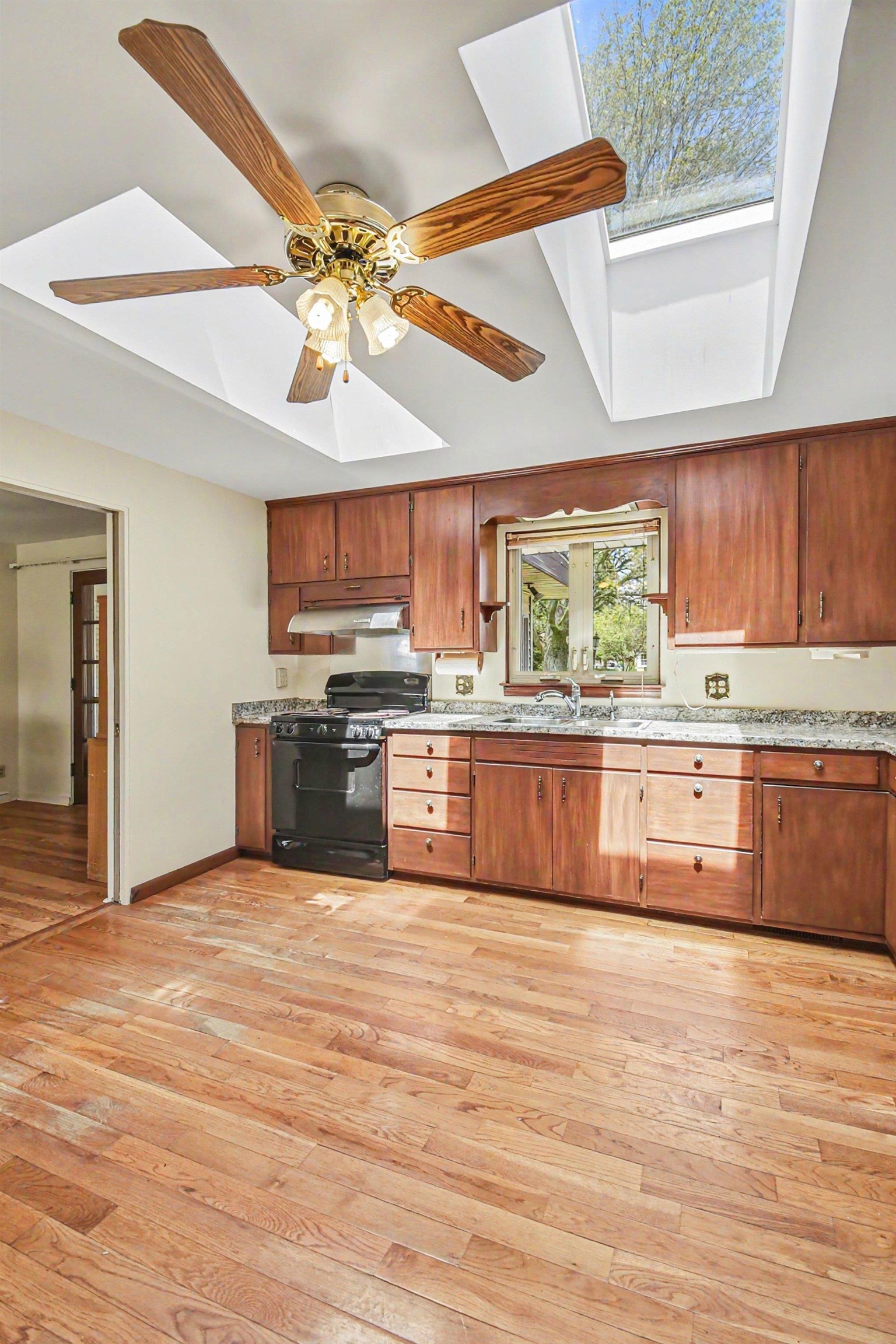 1870 Morin Street Property Photo 19