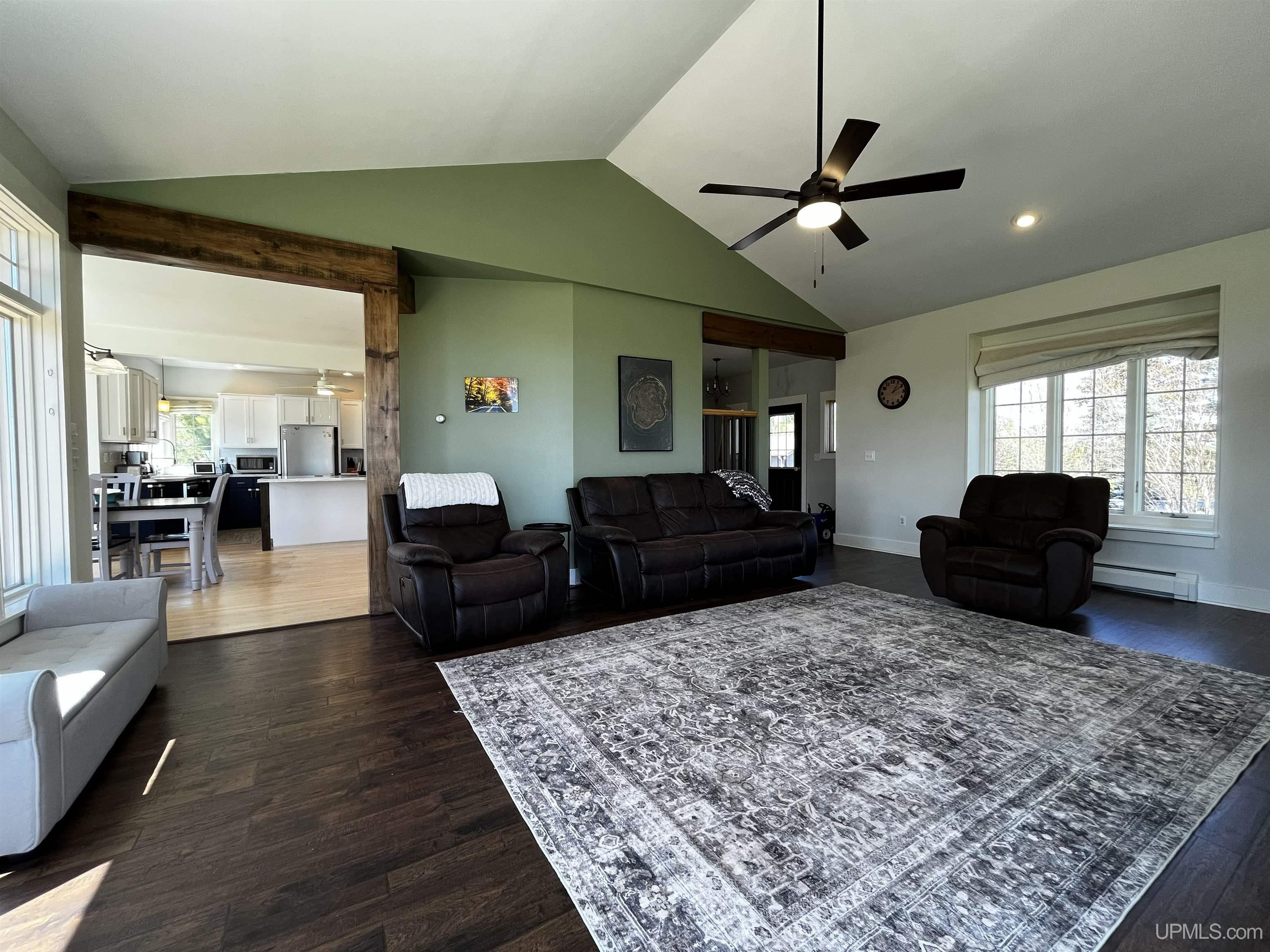 21605 Massie Road Property Photo 3