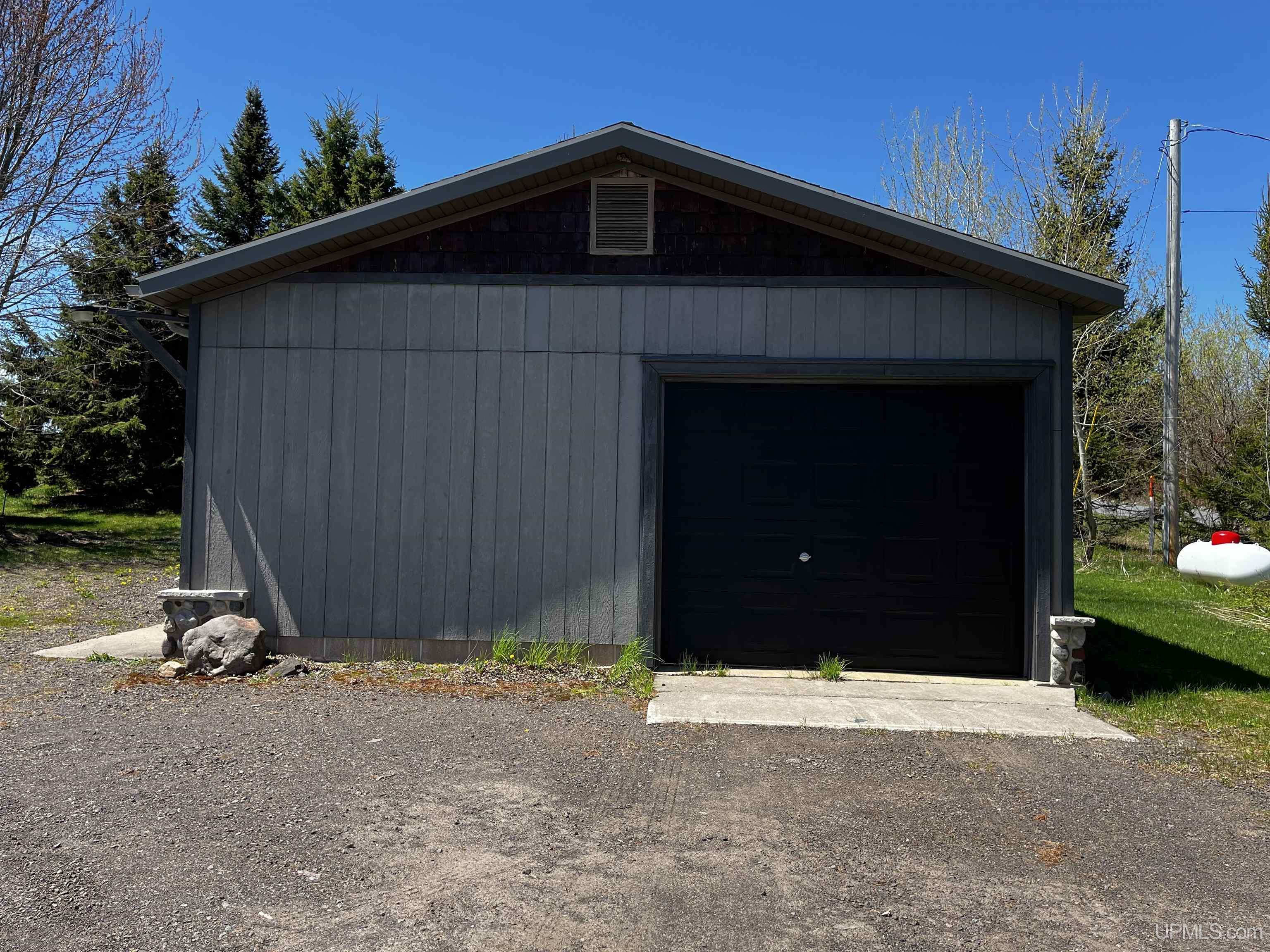 21605 Massie Road Property Photo 38