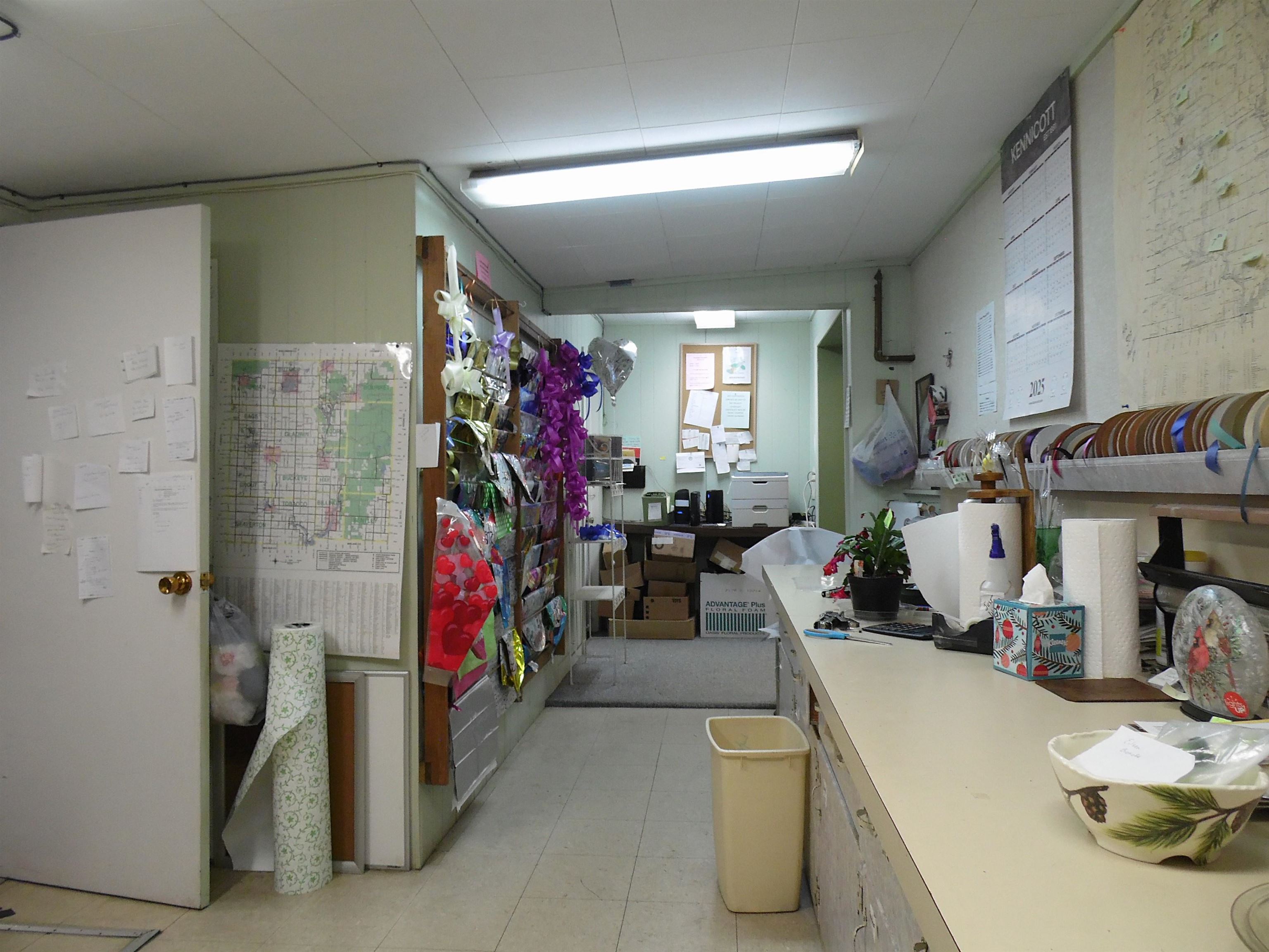 1109 W Cedar Avenue Property Photo 45