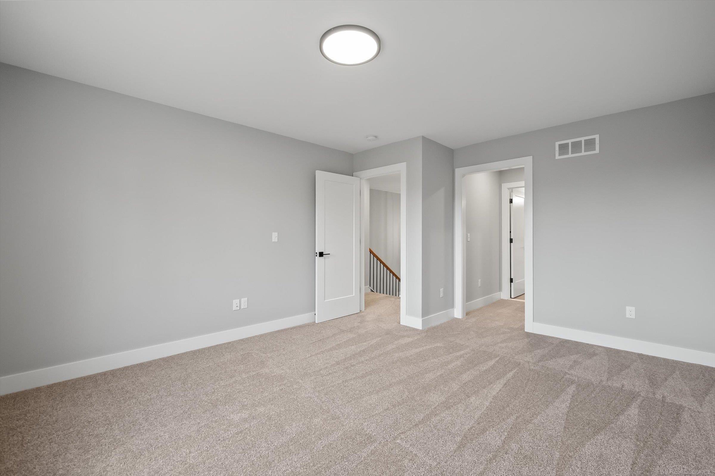 5829 Heights Drive Property Photo 21