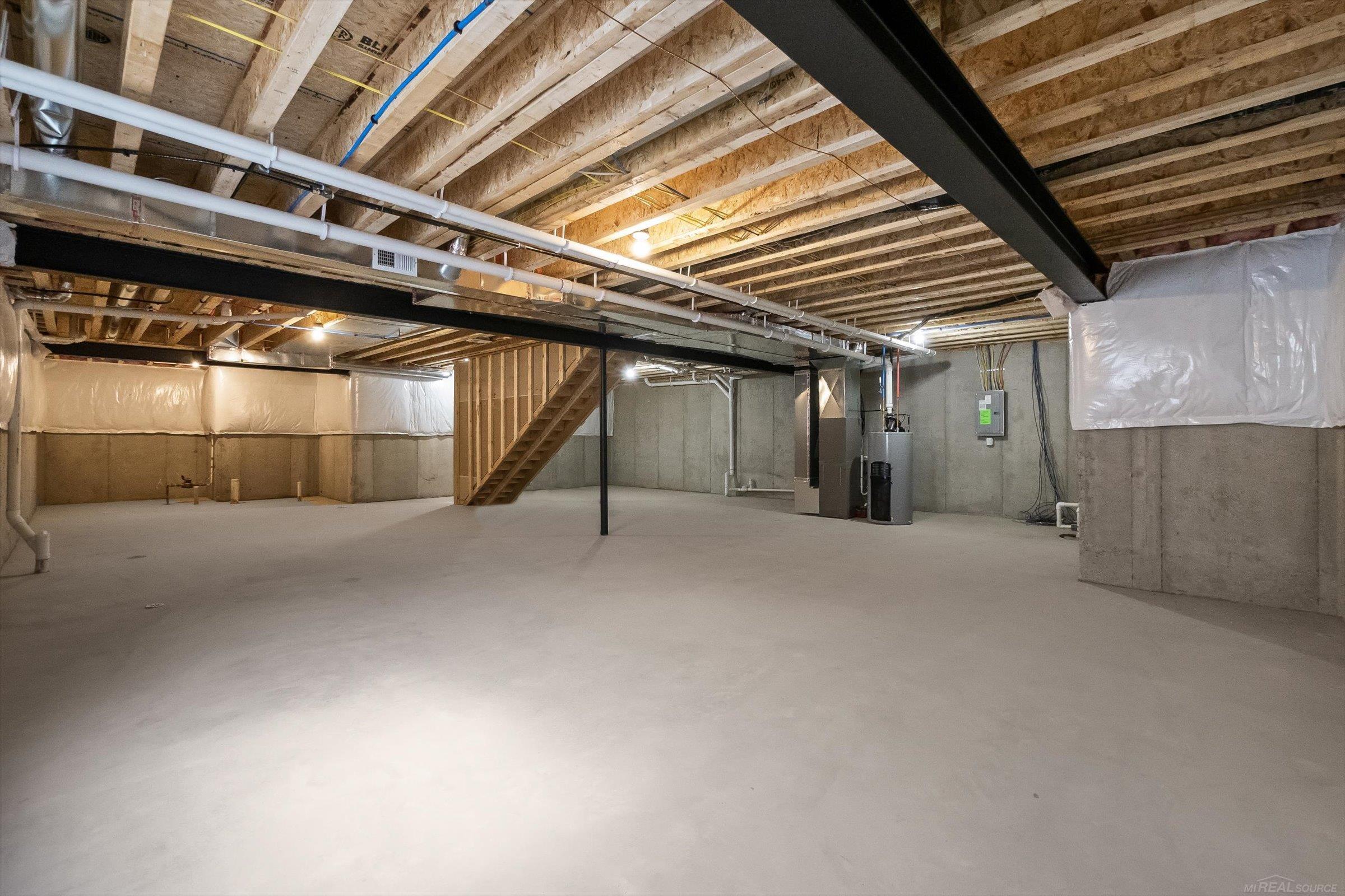 5829 Heights Drive Property Photo 24