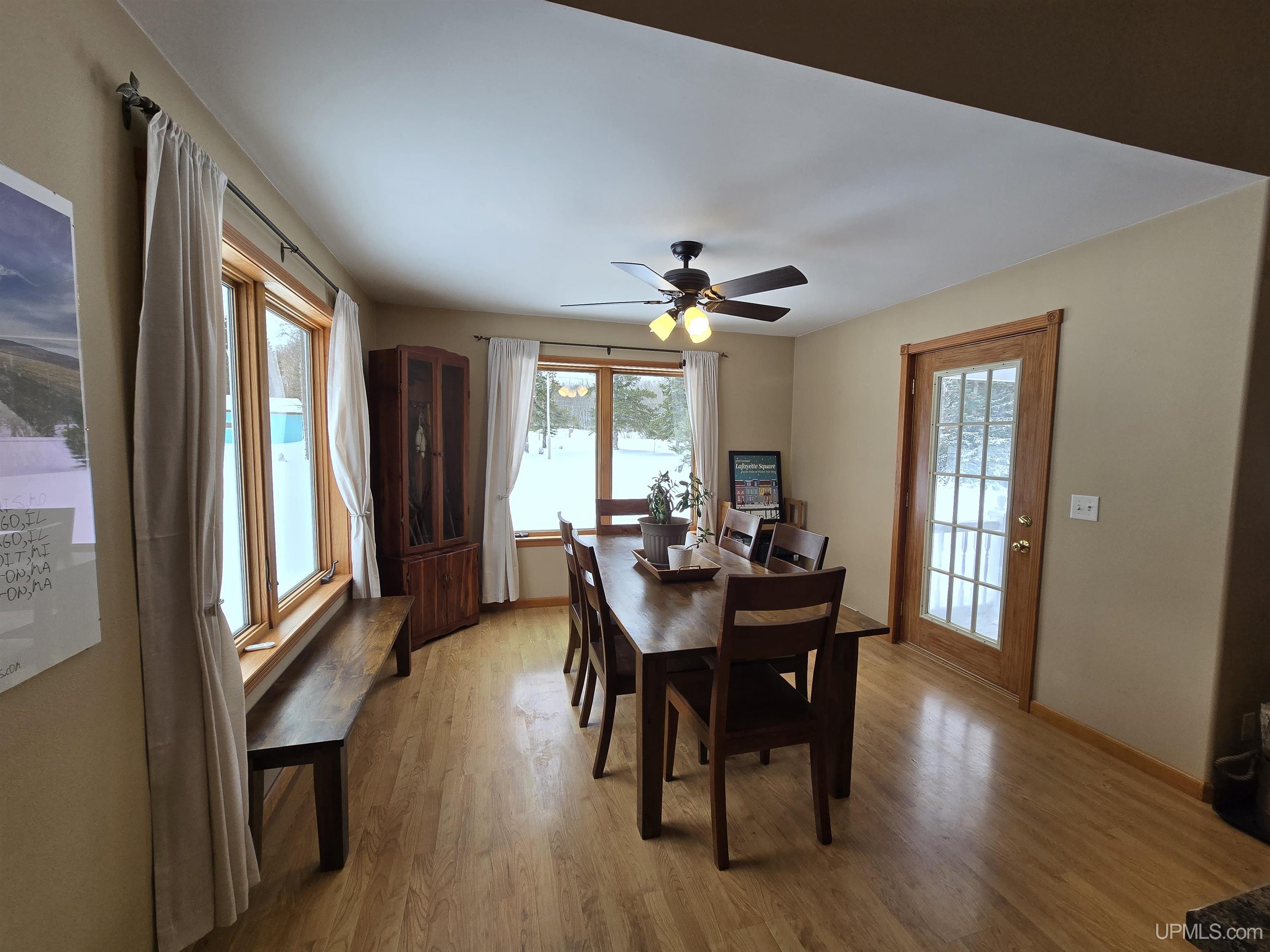 18217 2nd Sand Beach Road Property Photo 6