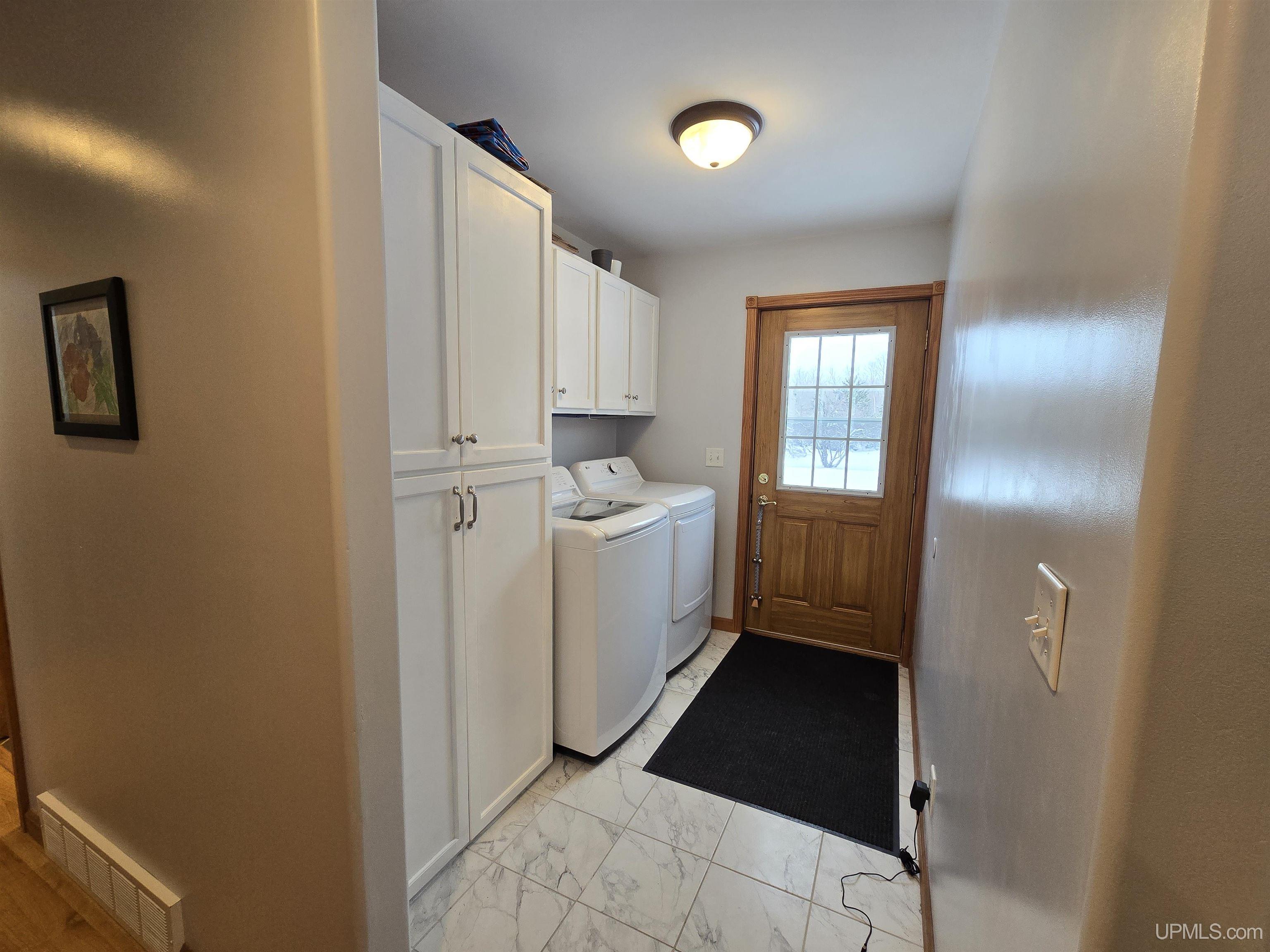 18217 2nd Sand Beach Road Property Photo 13