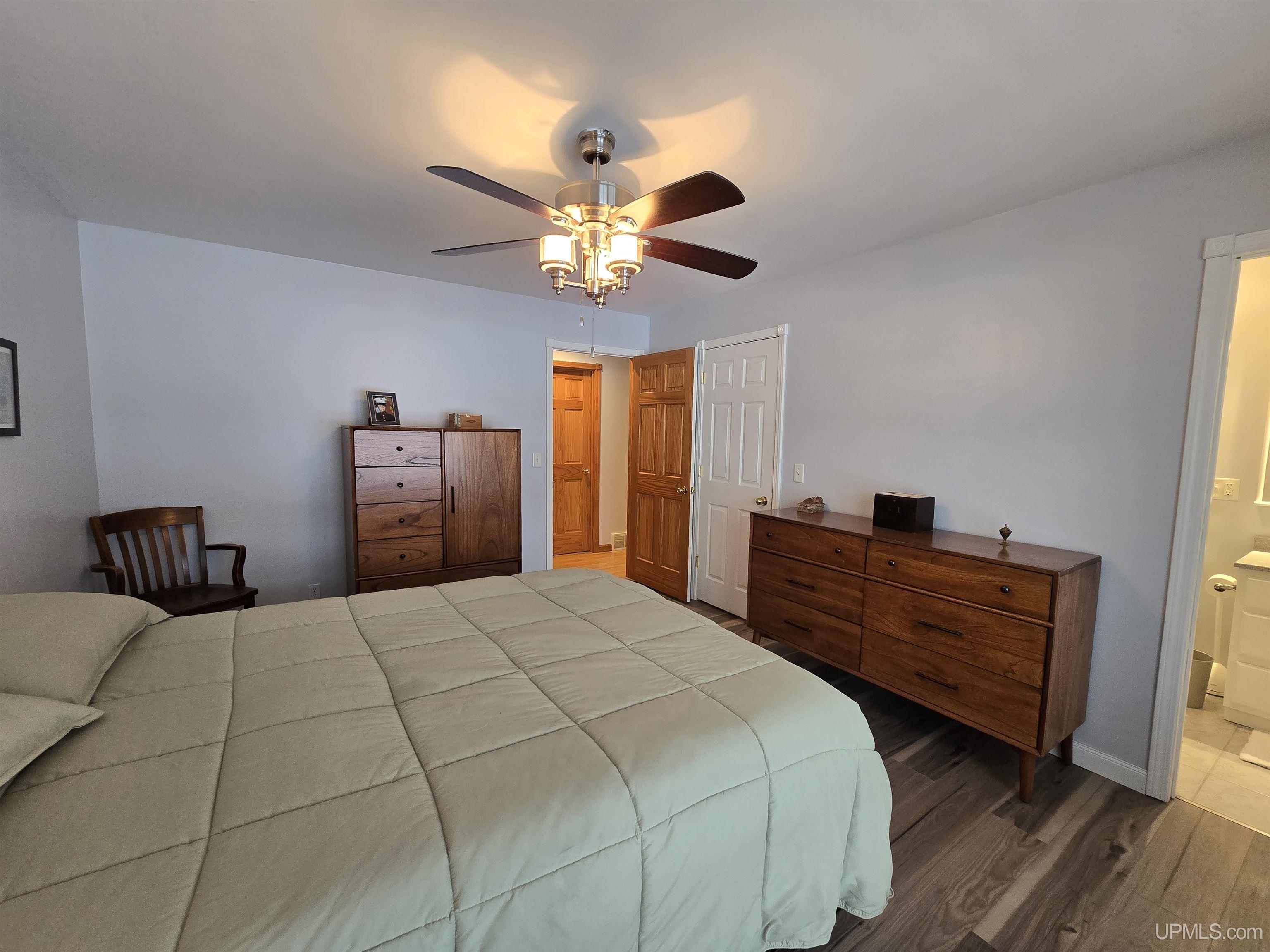 18217 2nd Sand Beach Road Property Photo 18