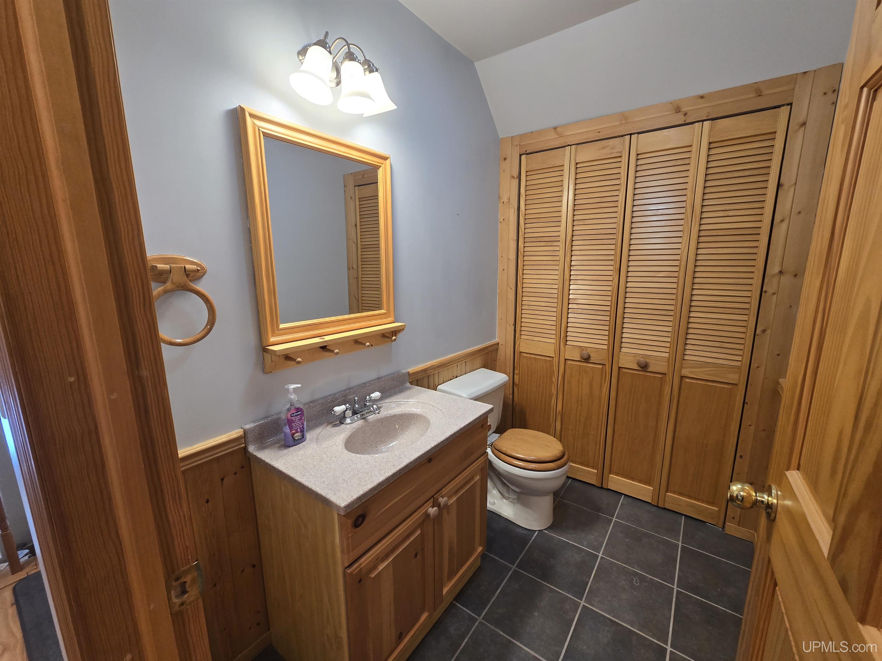 18217 2nd Sand Beach Road Property Photo 25