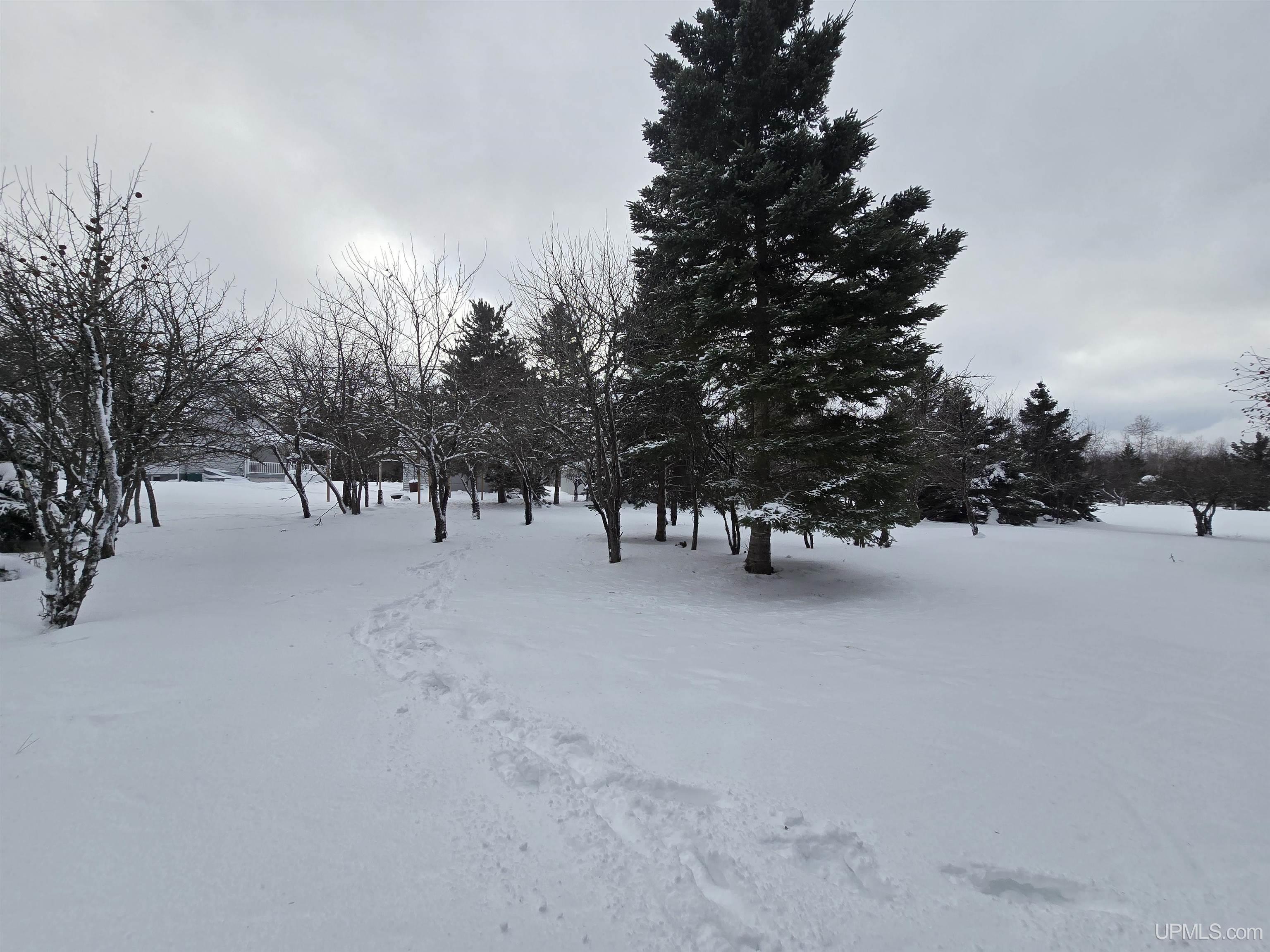 18217 2nd Sand Beach Road Property Photo 40