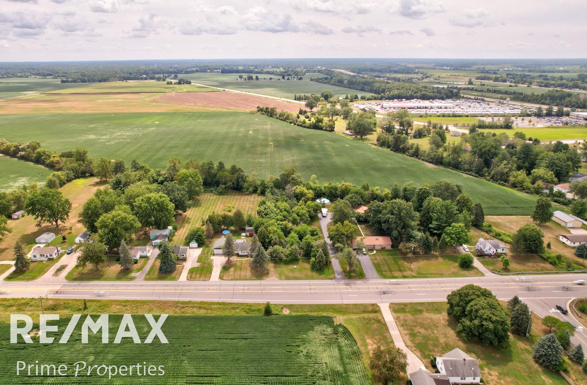 9560 Birch Run Road Property Photo 1