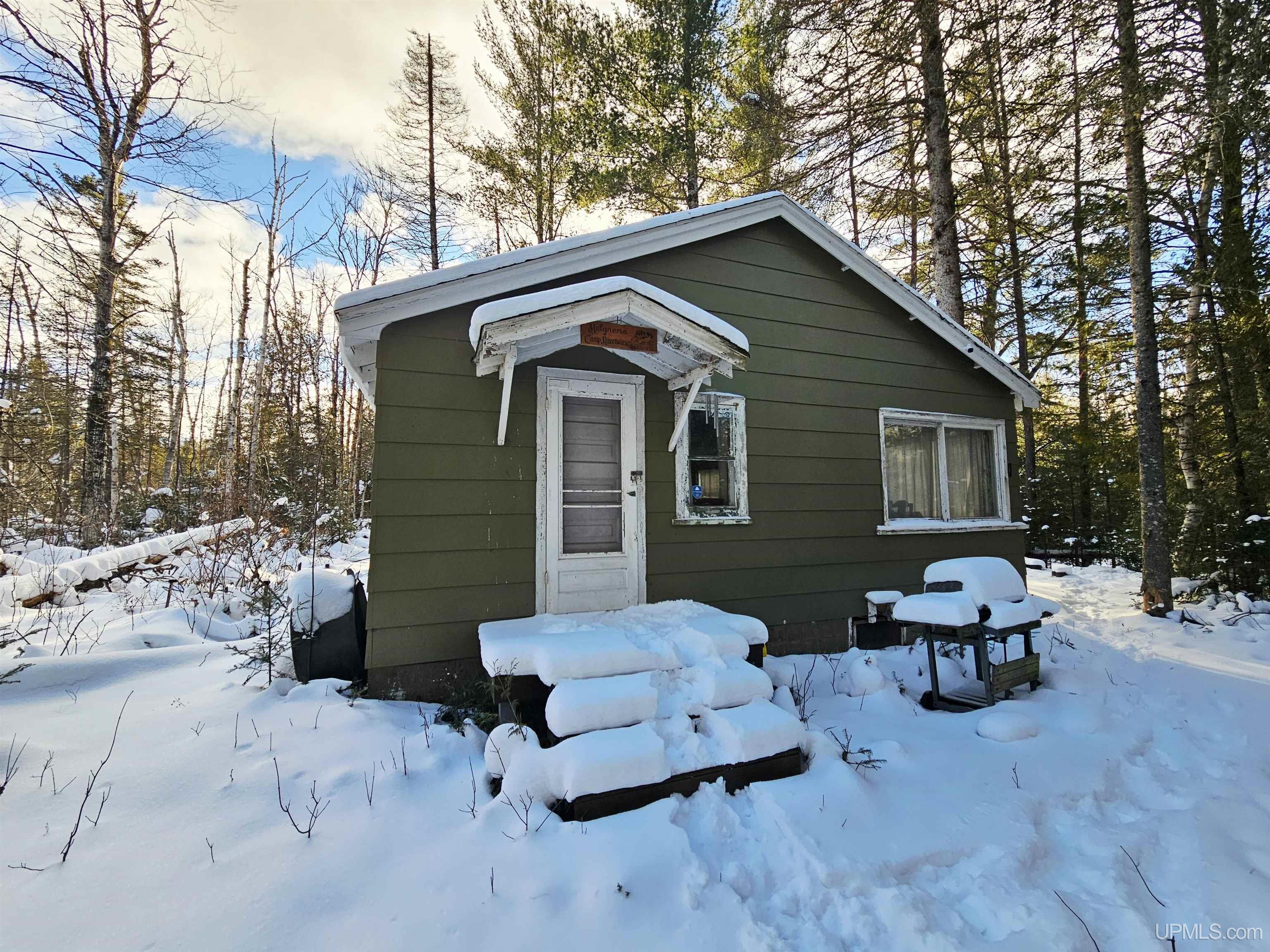 449 S Iron Pin Trail Property Photo 1