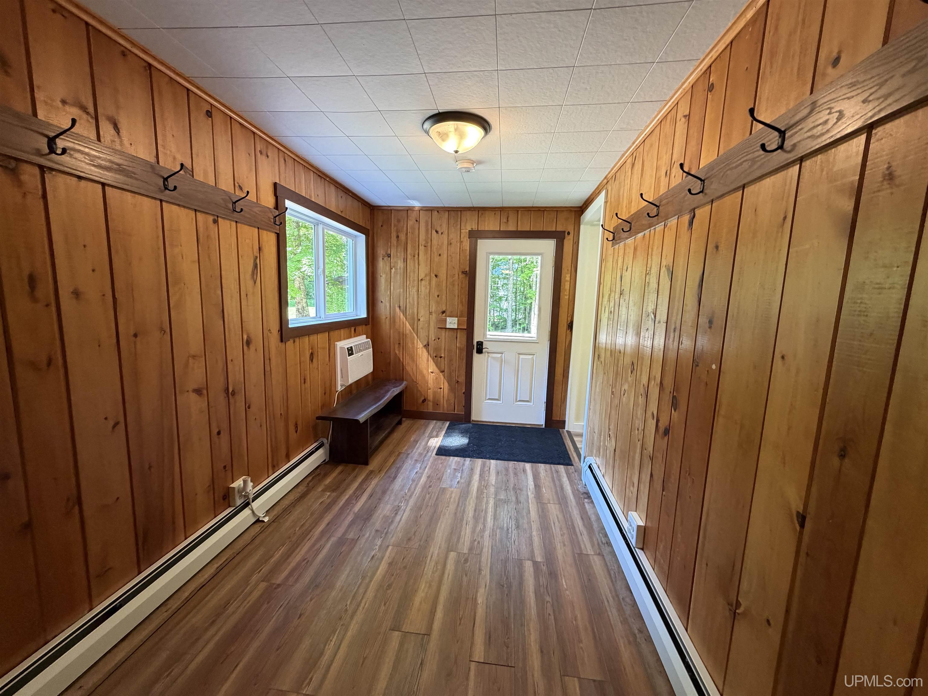 8285 Peter White Road Property Photo 16