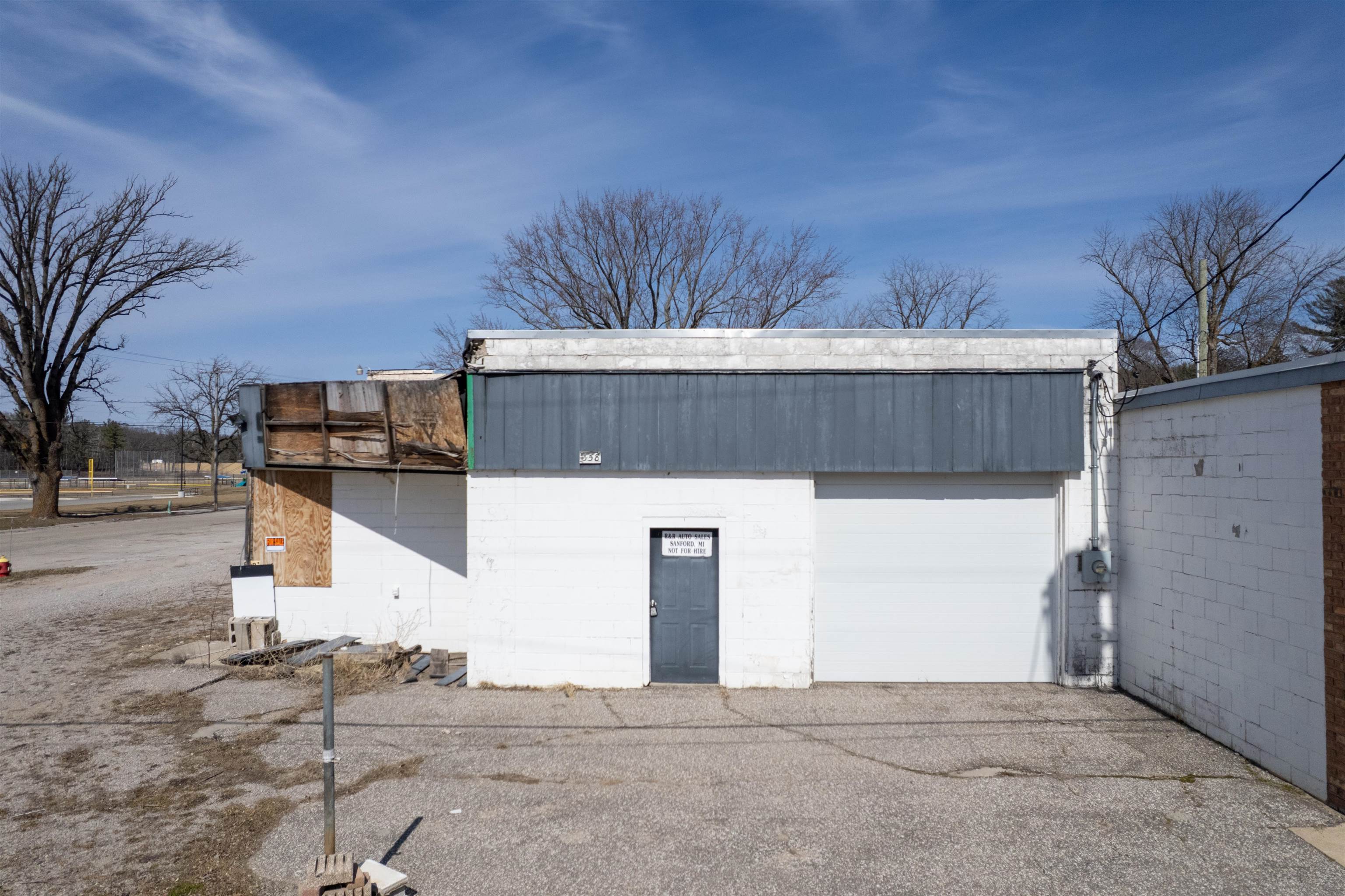 358 W Saginaw Road Property Photo 1
