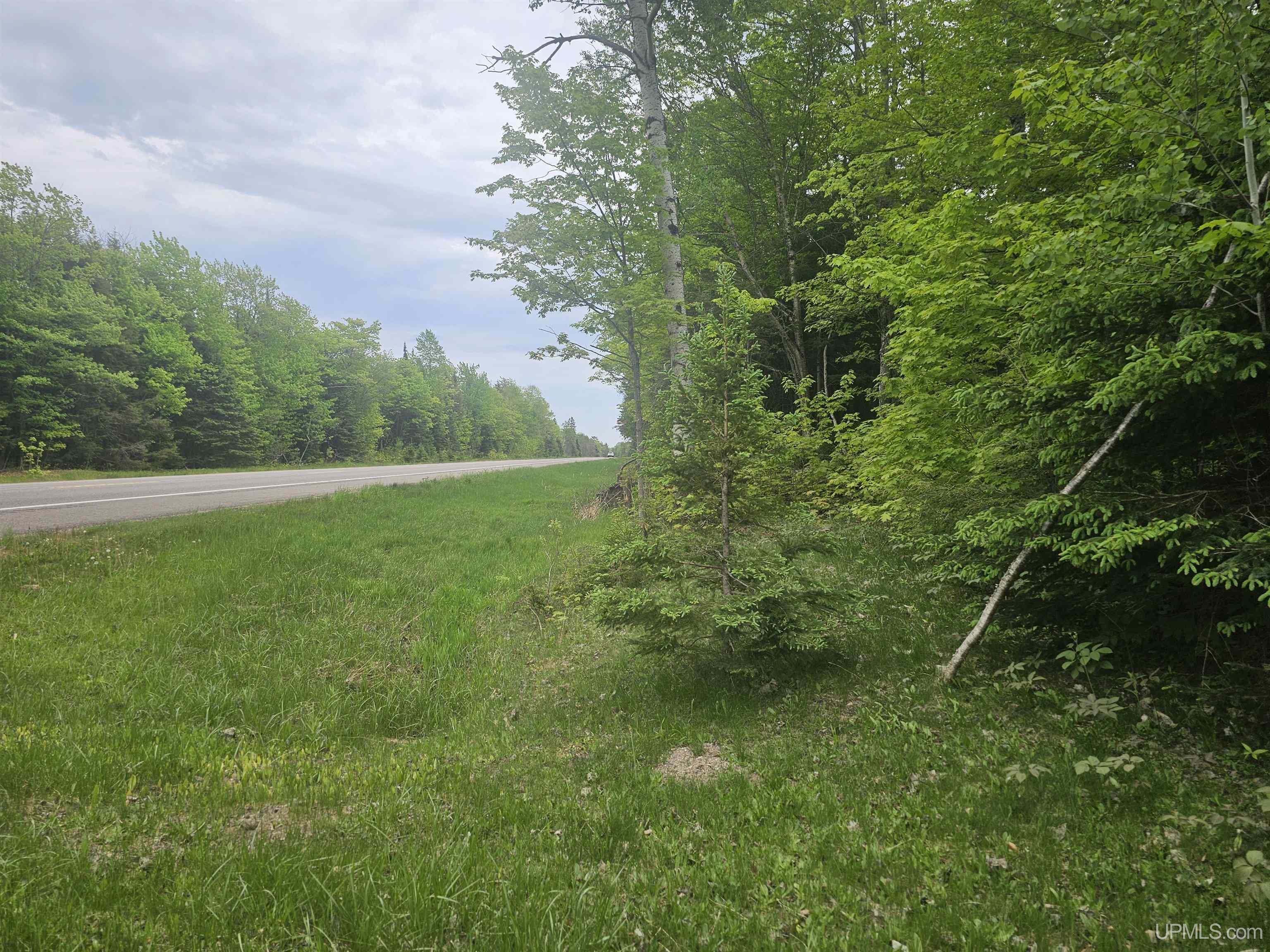 10098 Us 41 Highway Property Photo 4