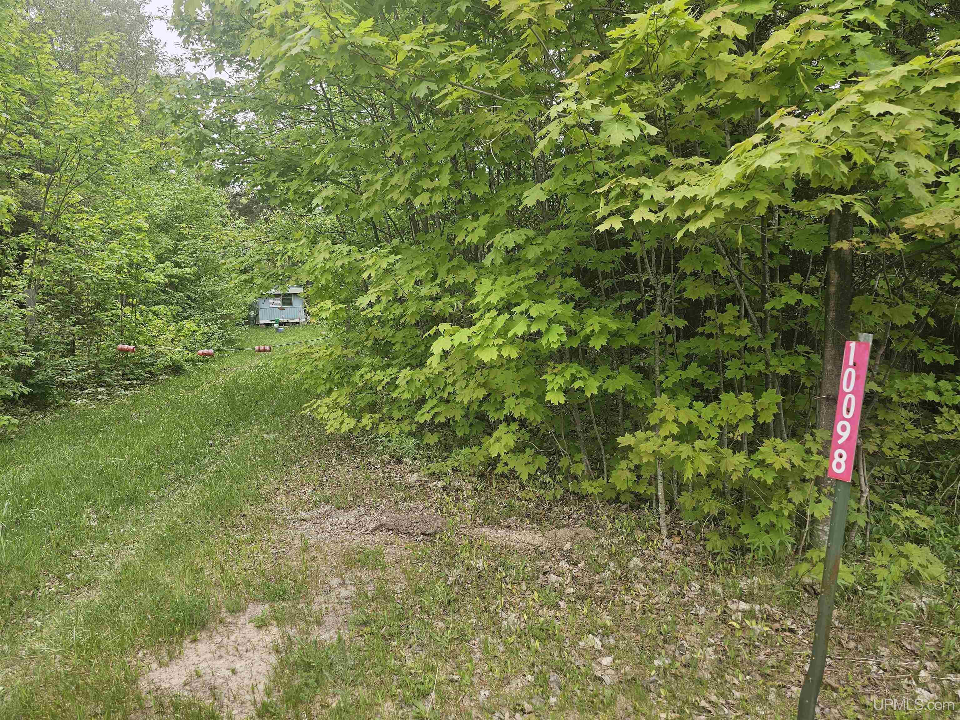 10098 Us 41 Highway Property Photo 7