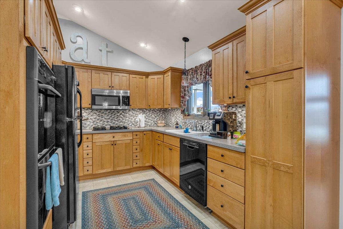 7261 Bluebill Street Property Photo 12