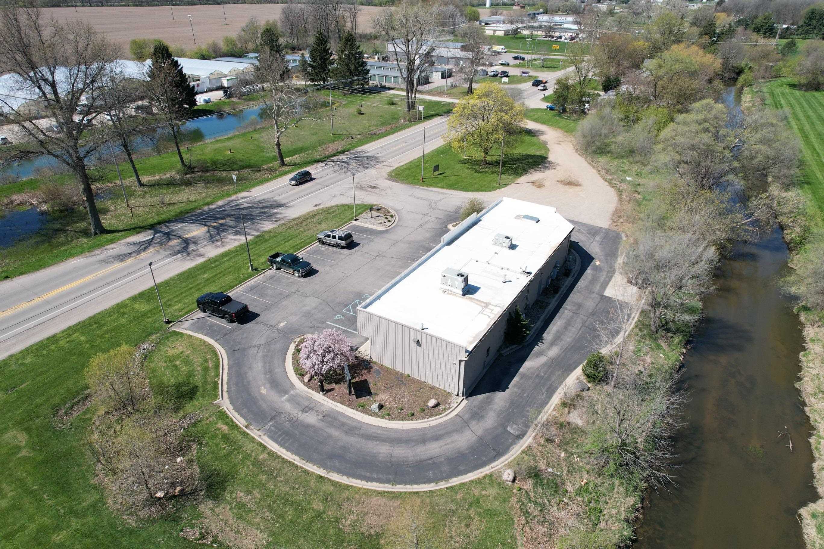 9595 E M-21 Highway Property Photo 4