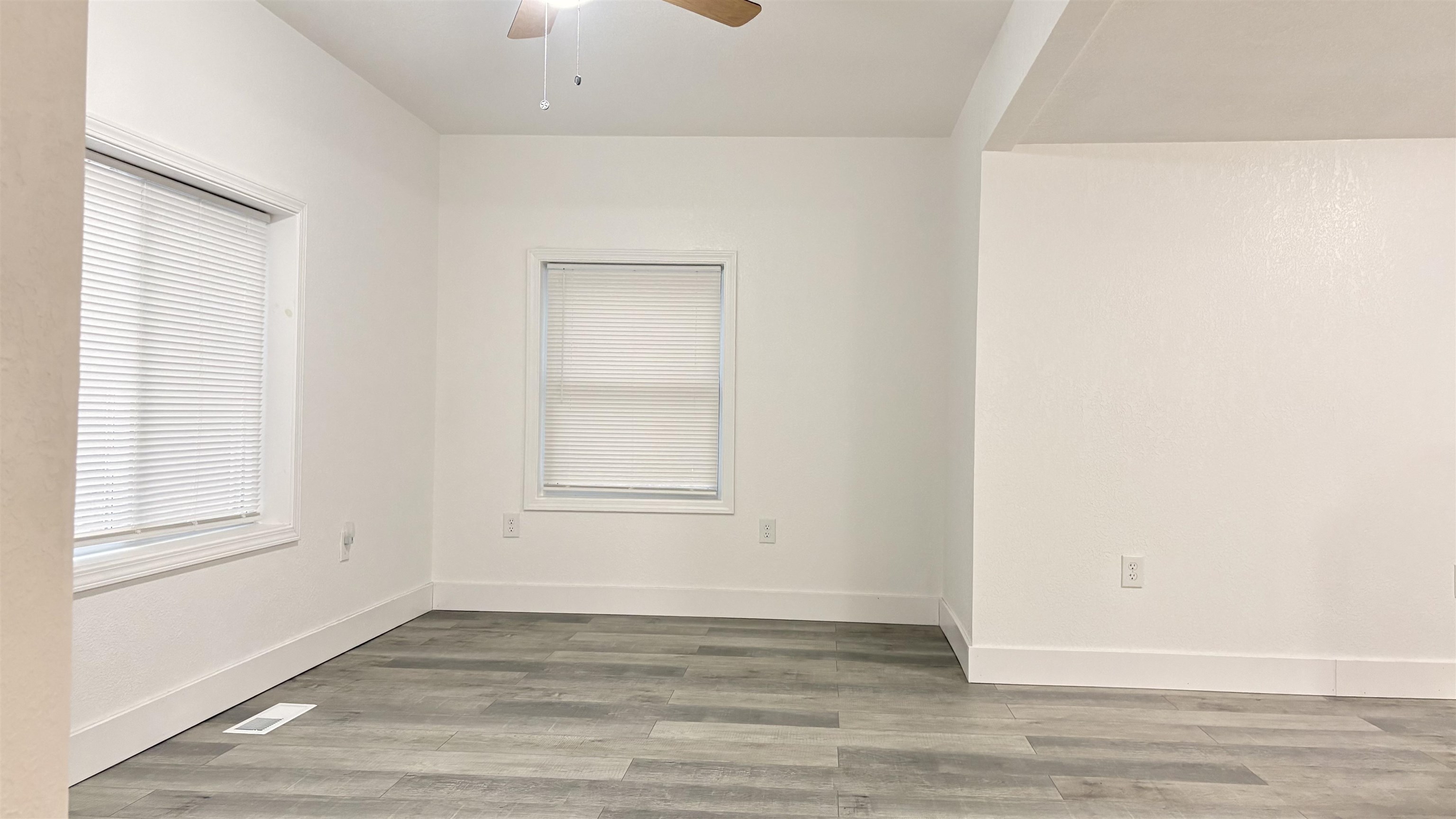 50197284 Property Photo 15