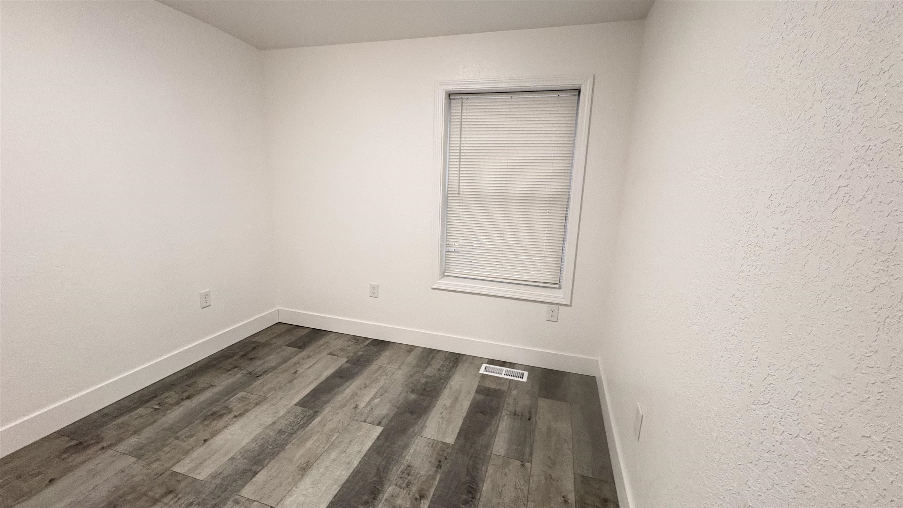 50197284 Property Photo 18