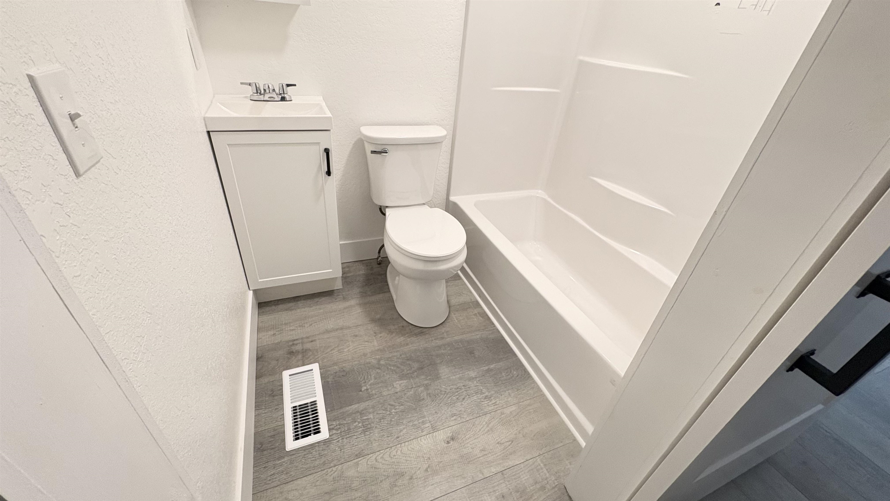 50197284 Property Photo 24