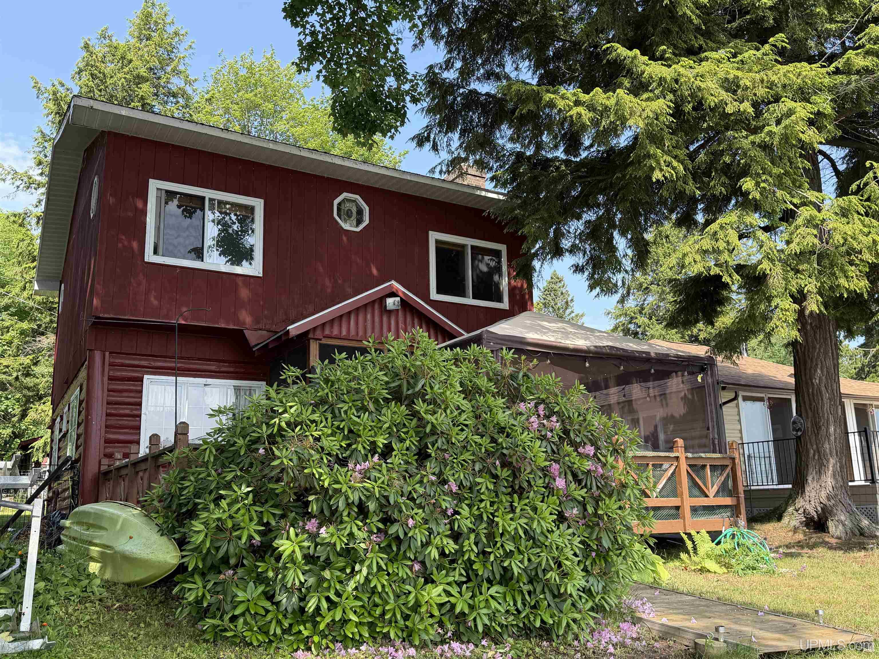 6598 Autrain Forest Lake Road Property Photo 1