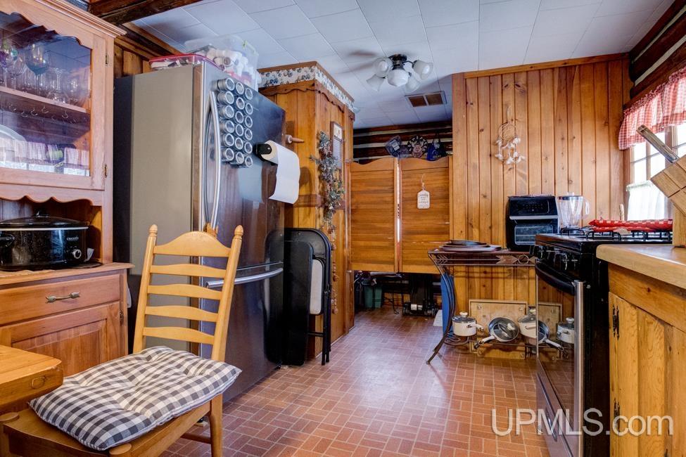 6598 Autrain Forest Lake Road Property Photo 11