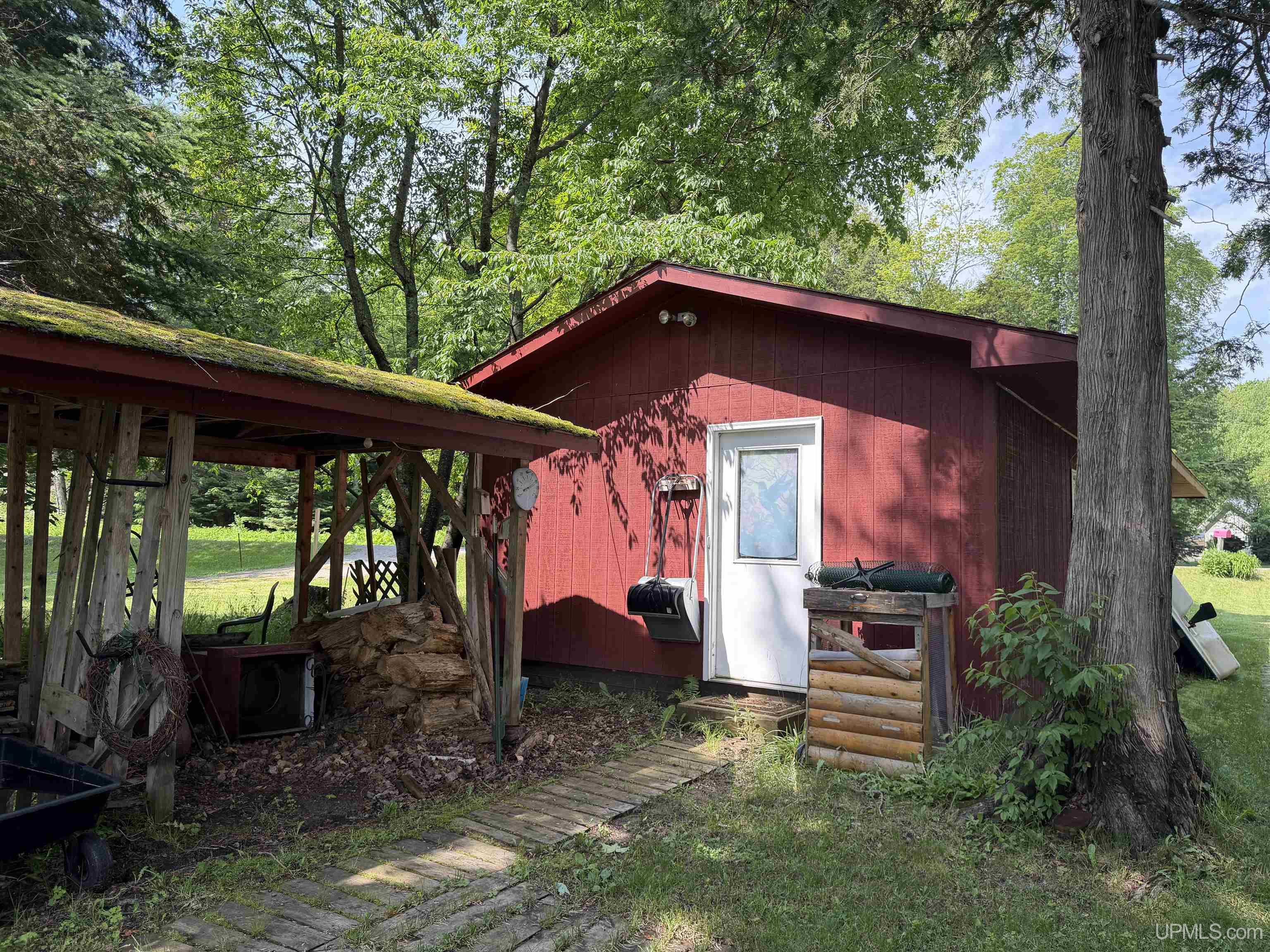 6598 Autrain Forest Lake Road Property Photo 43