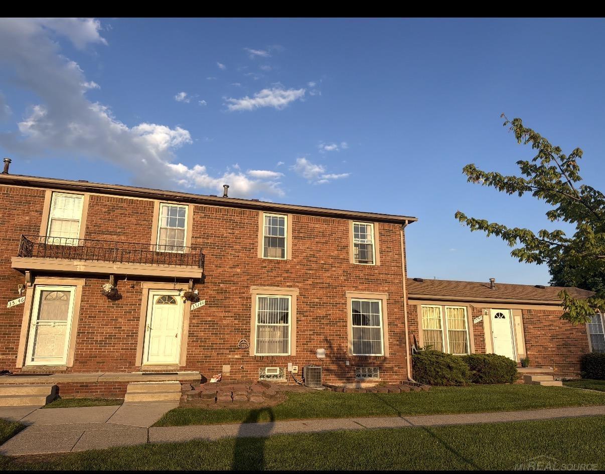 35144 Terrybrook Drive Property Photo 1