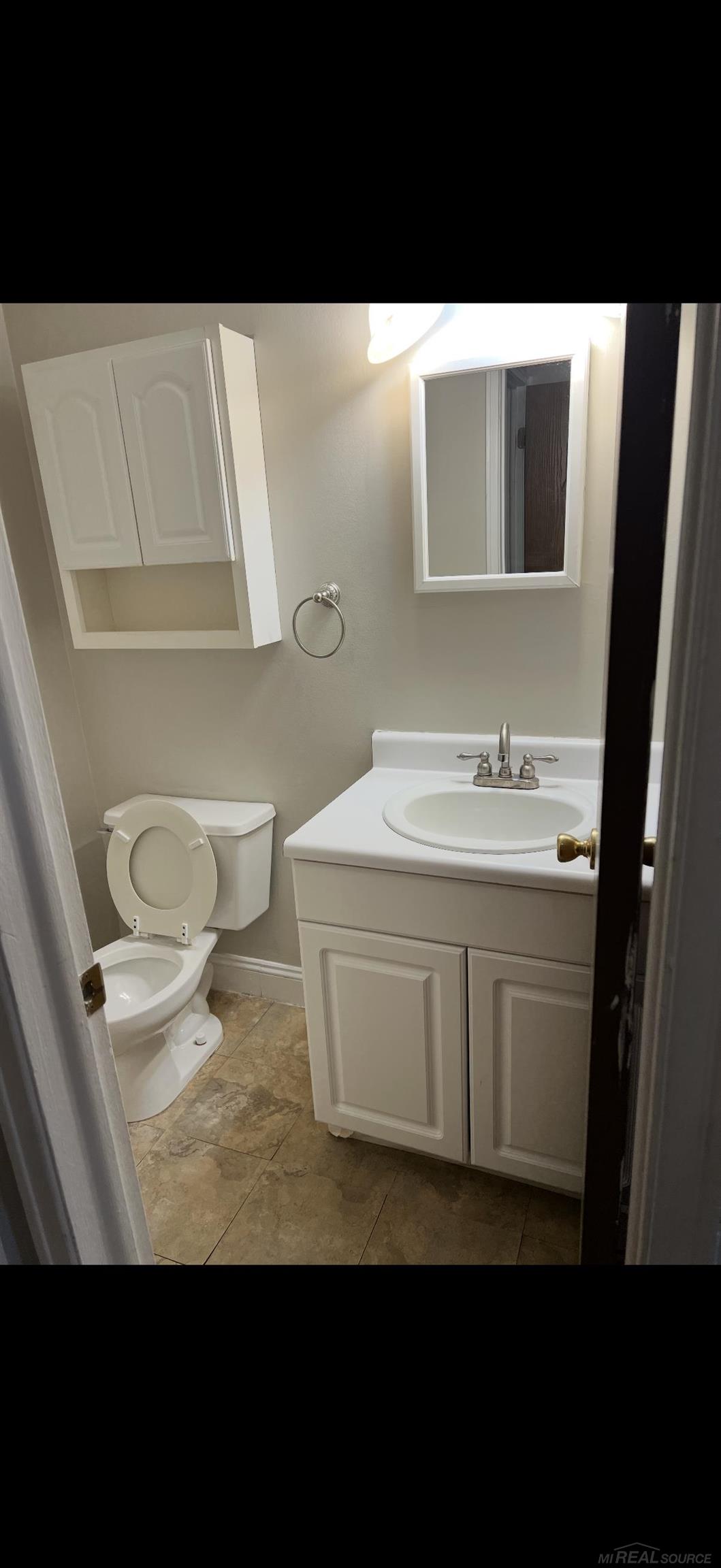 35144 Terrybrook Drive Property Photo 4