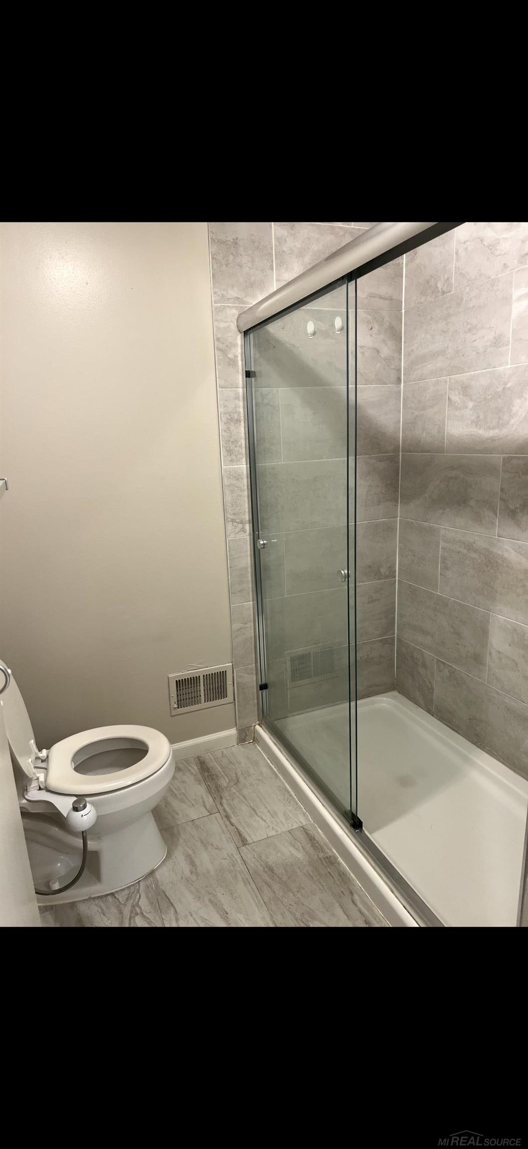 35144 Terrybrook Drive Property Photo 8