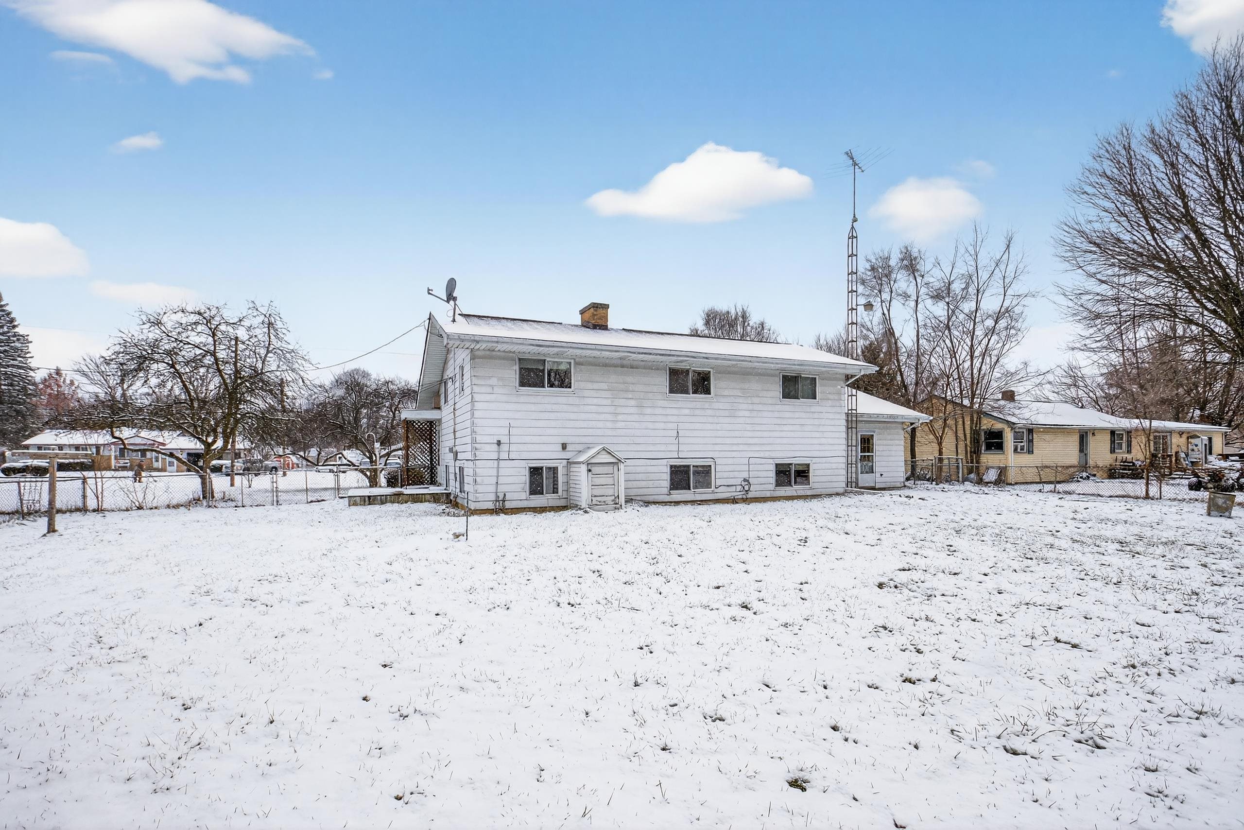 11470 Wing Drive Property Photo 4