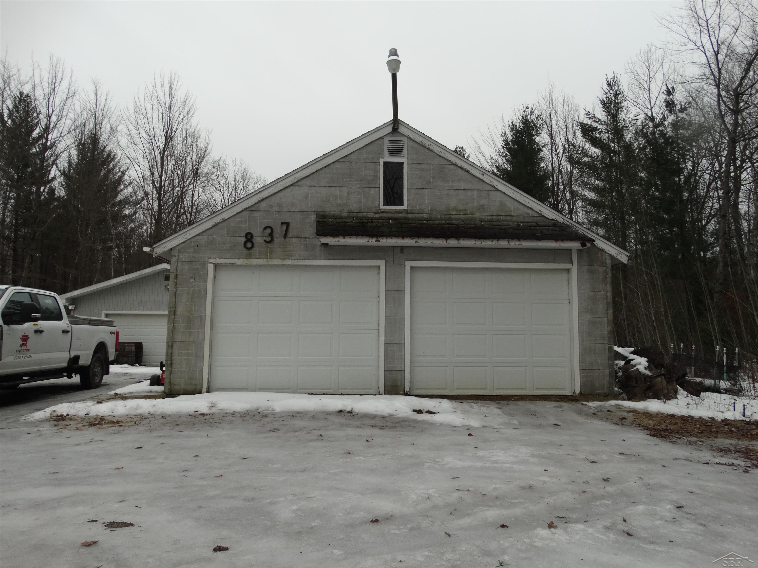 837 W Jose Road Property Photo 3