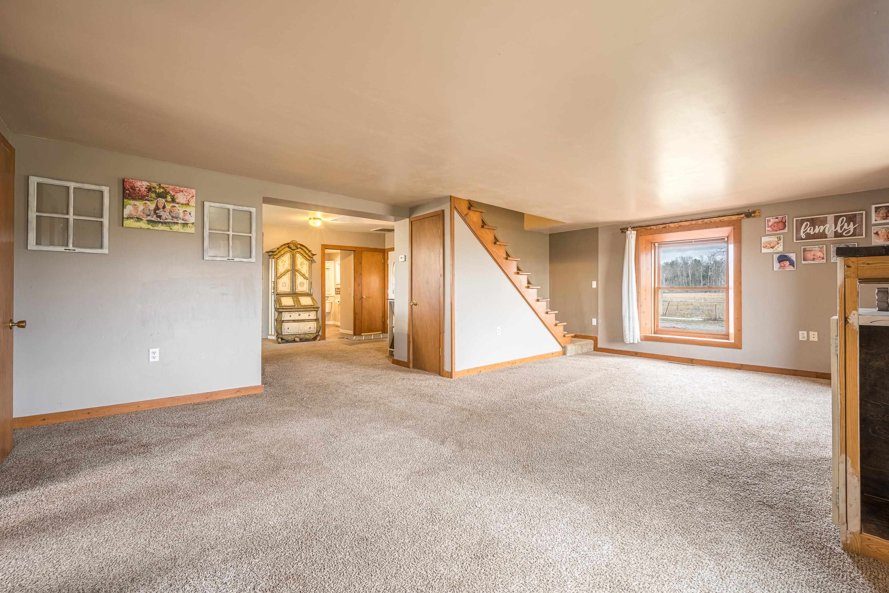 6408 N Five Mile Road Property Photo 17
