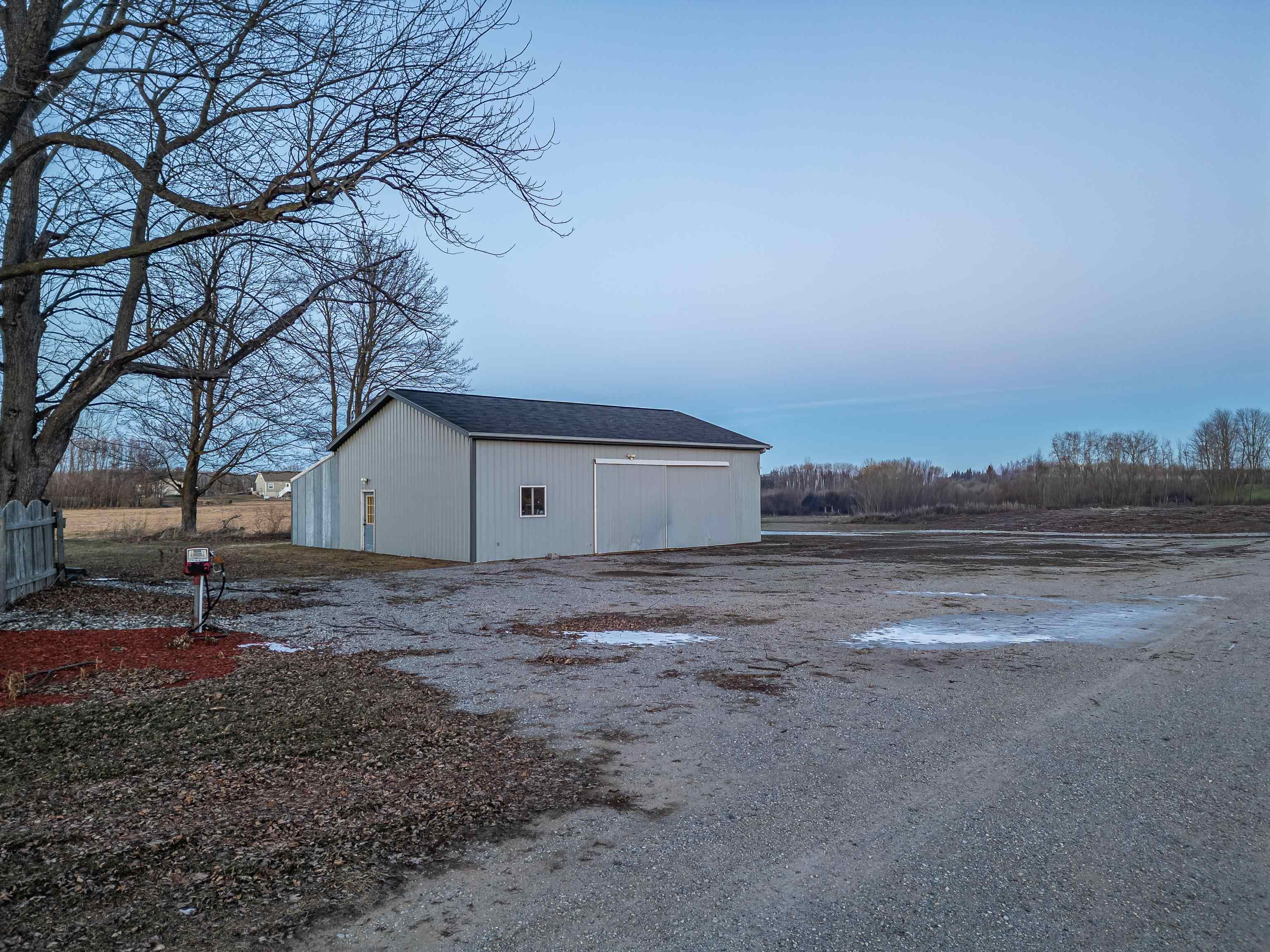 6408 N Five Mile Road Property Photo 38
