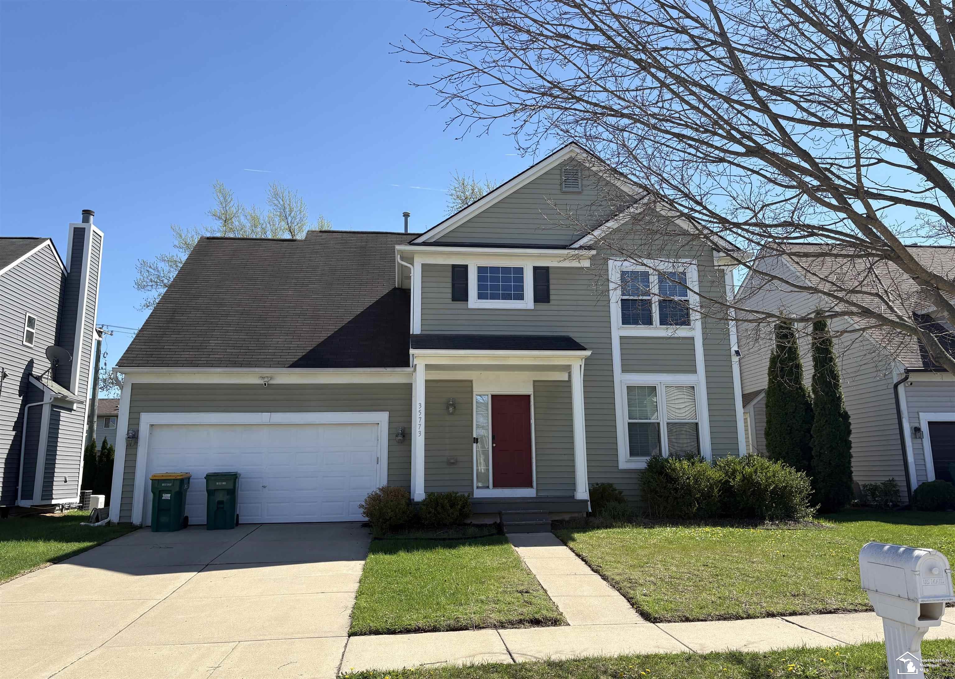 35773 Surrey Court Property Photo 1