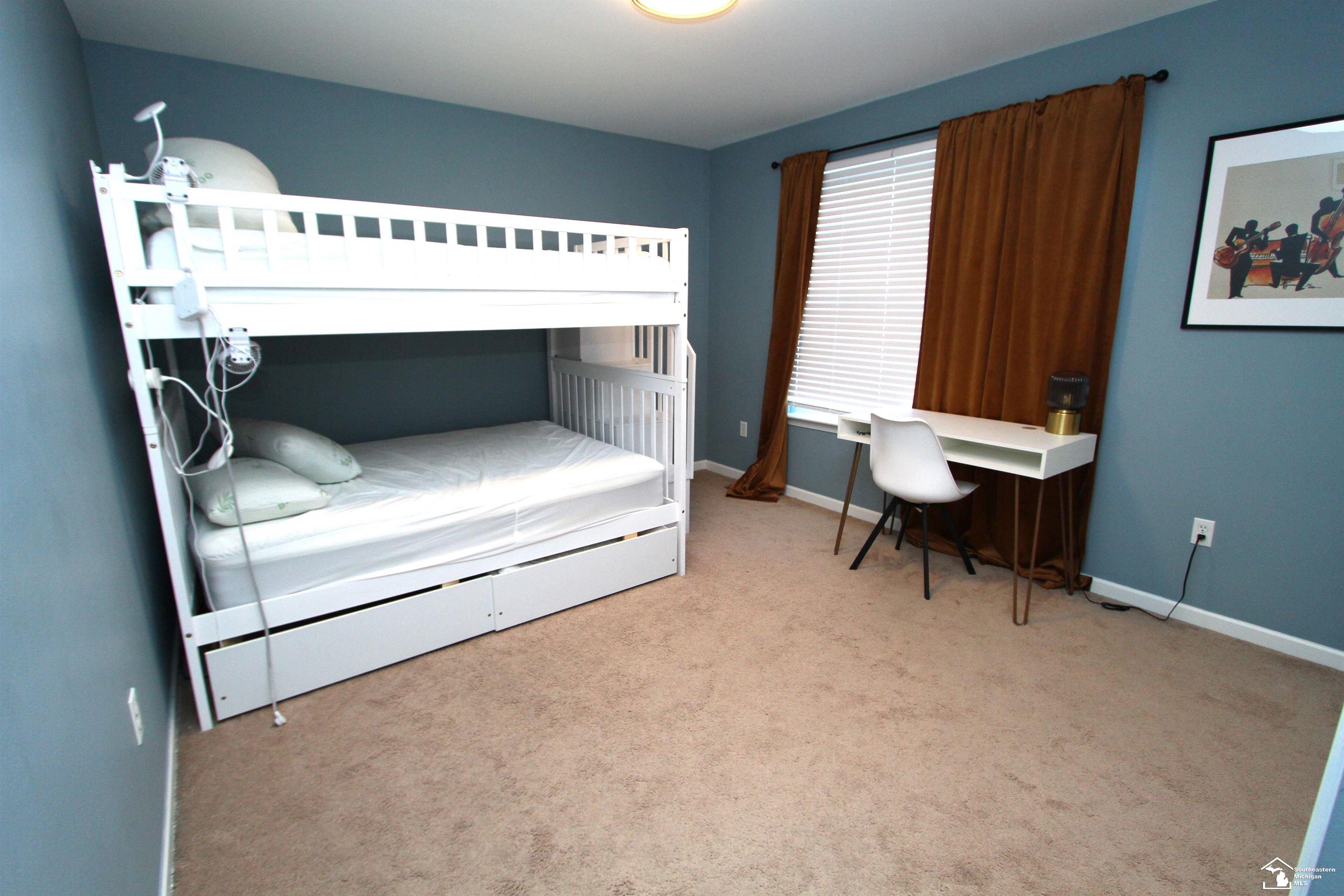 35773 Surrey Court Property Photo 20