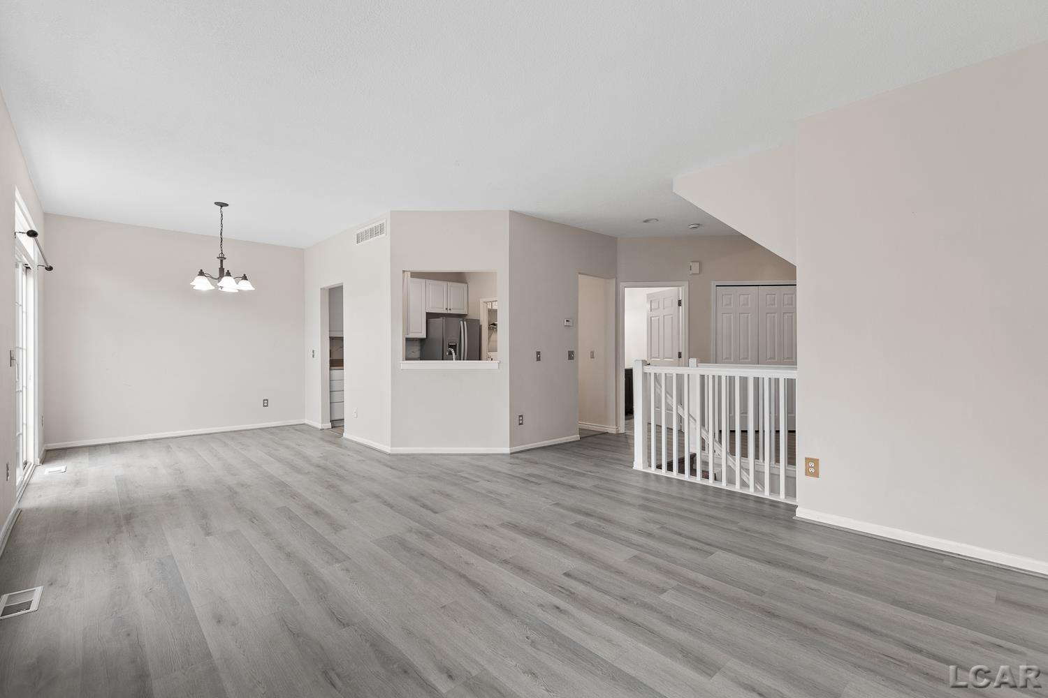 112 Burwyck Park Drive Property Photo 10