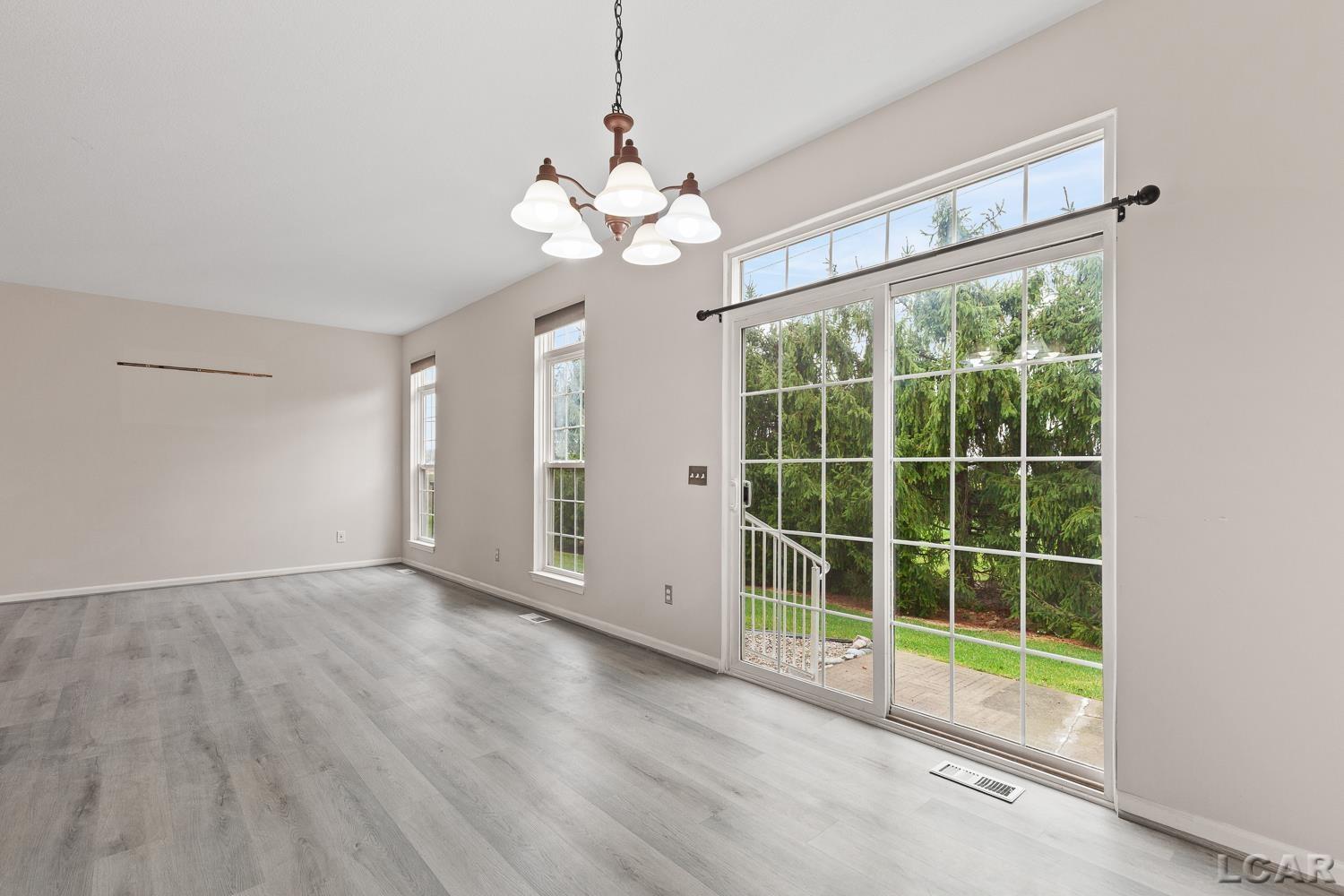 112 Burwyck Park Drive Property Photo 13