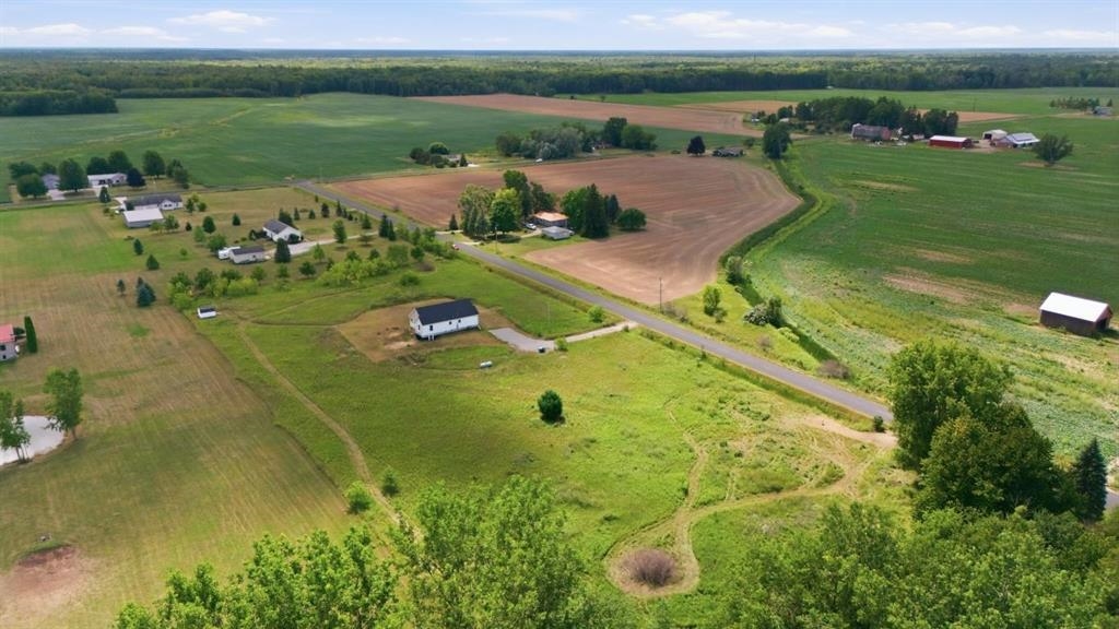 5120 N Five Mile Road Property Photo 5