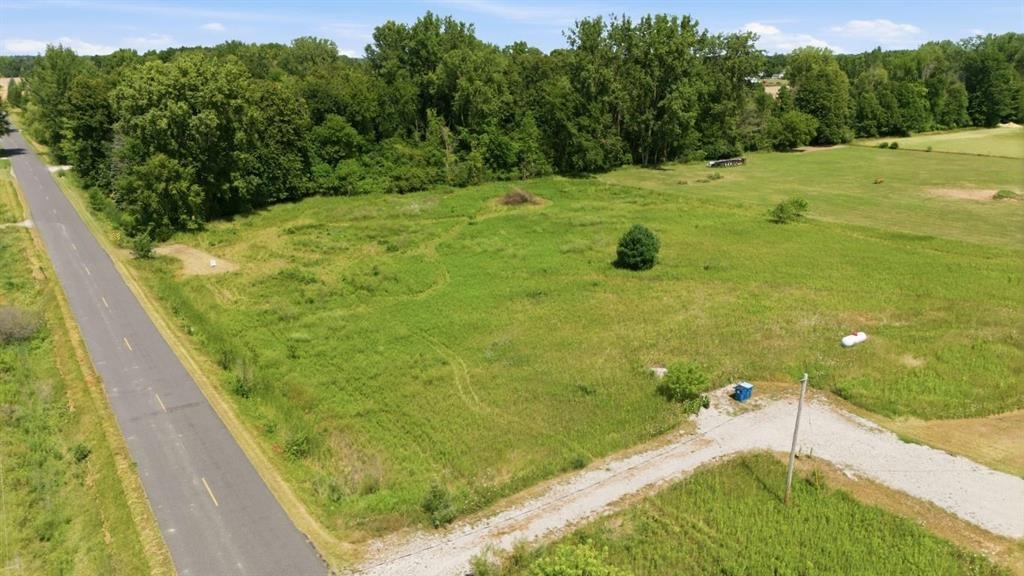 5120 N Five Mile Road Property Photo 6