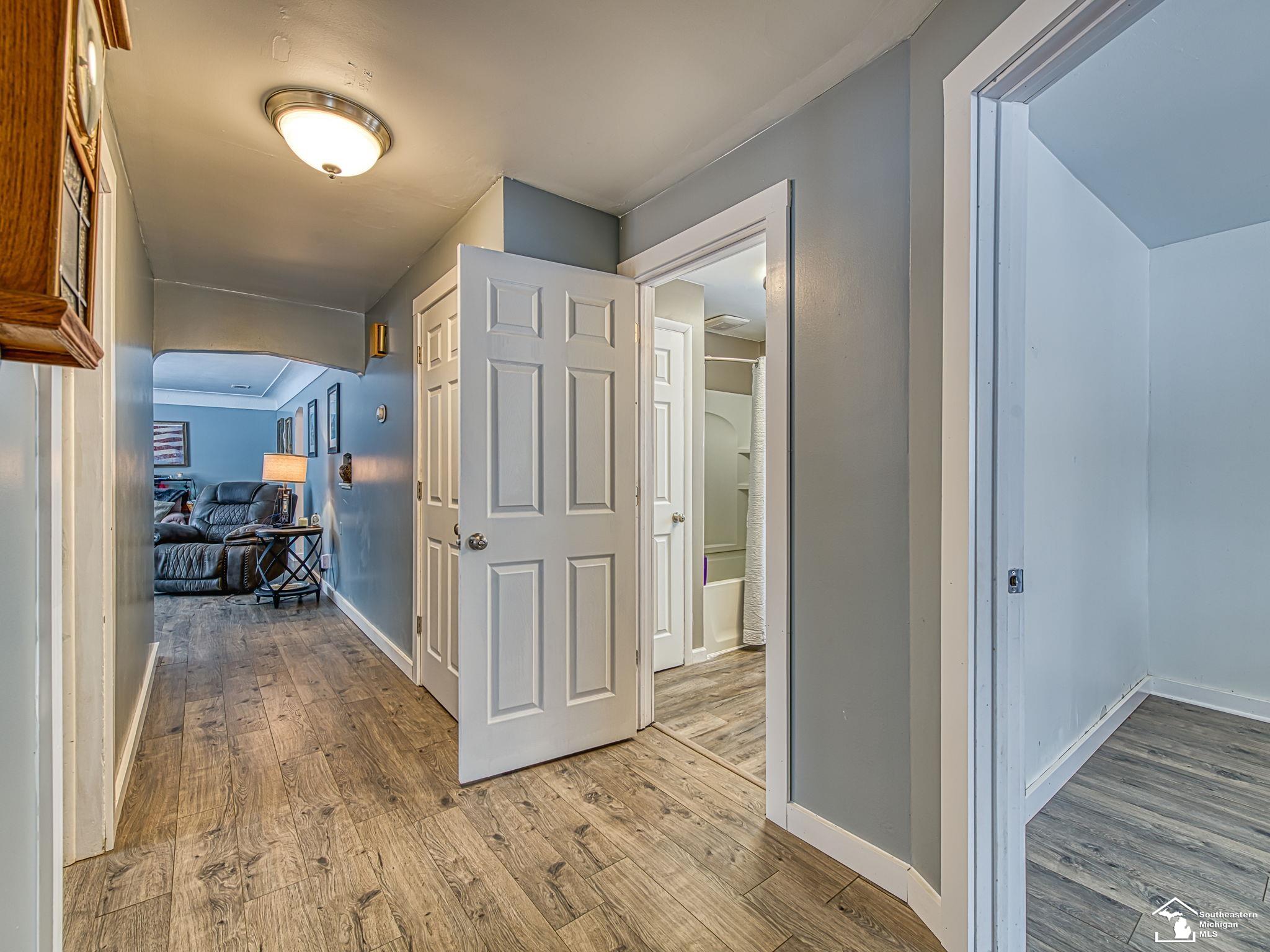 2525 Reinhardt Road Property Photo 18