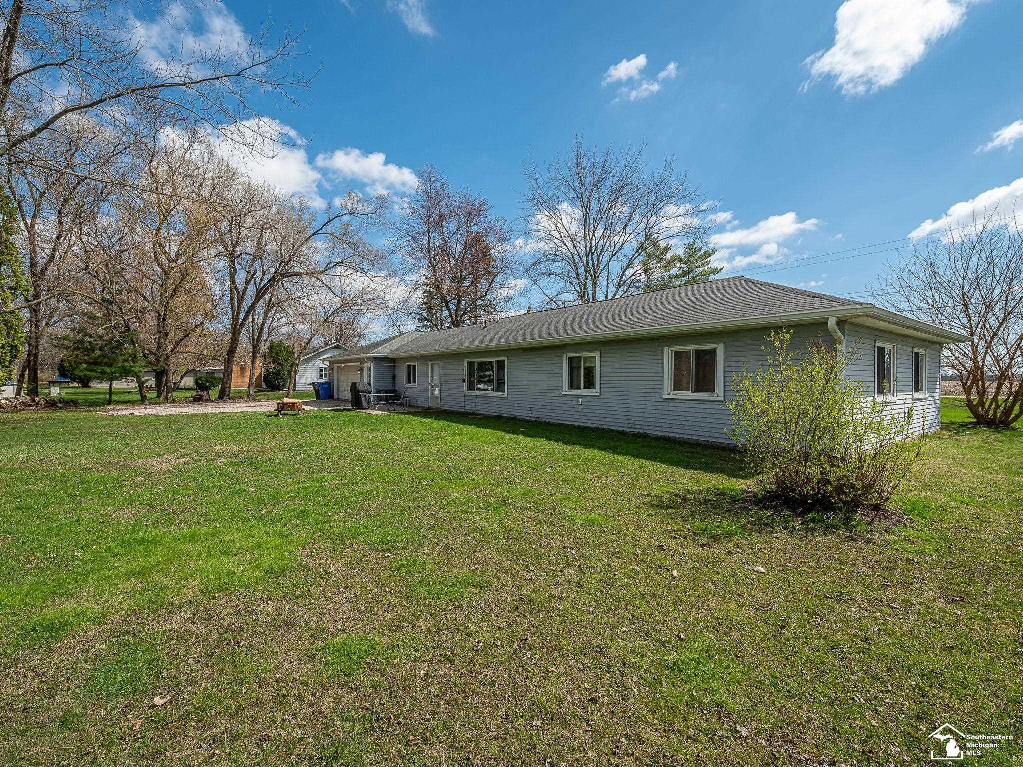 2525 Reinhardt Road Property Photo 29
