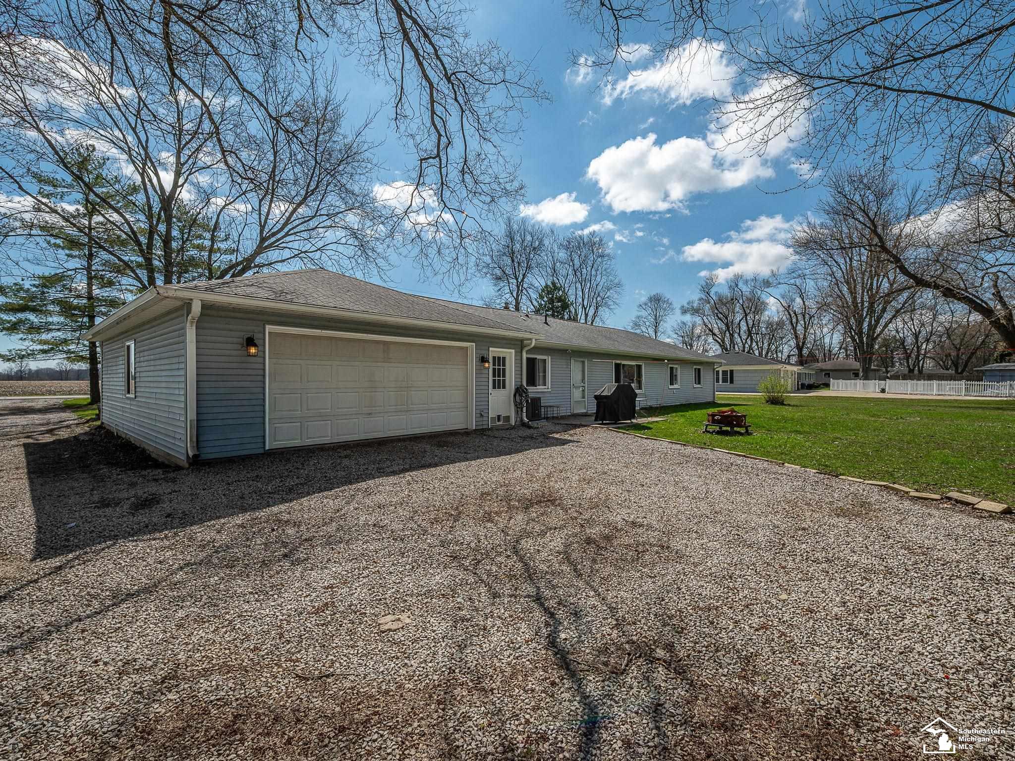 2525 Reinhardt Road Property Photo 33