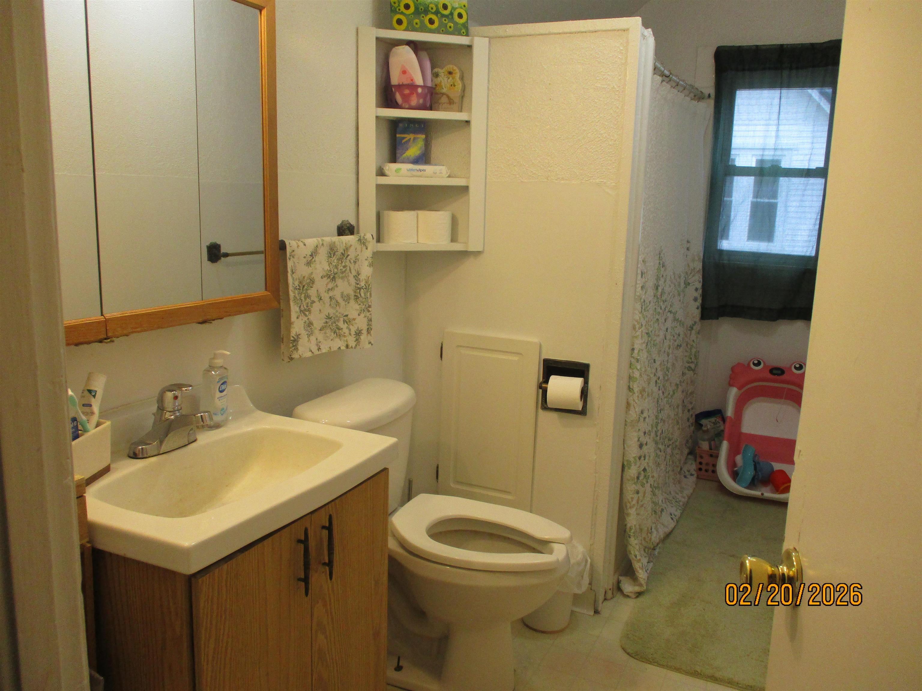 242 S East Street Property Photo 7