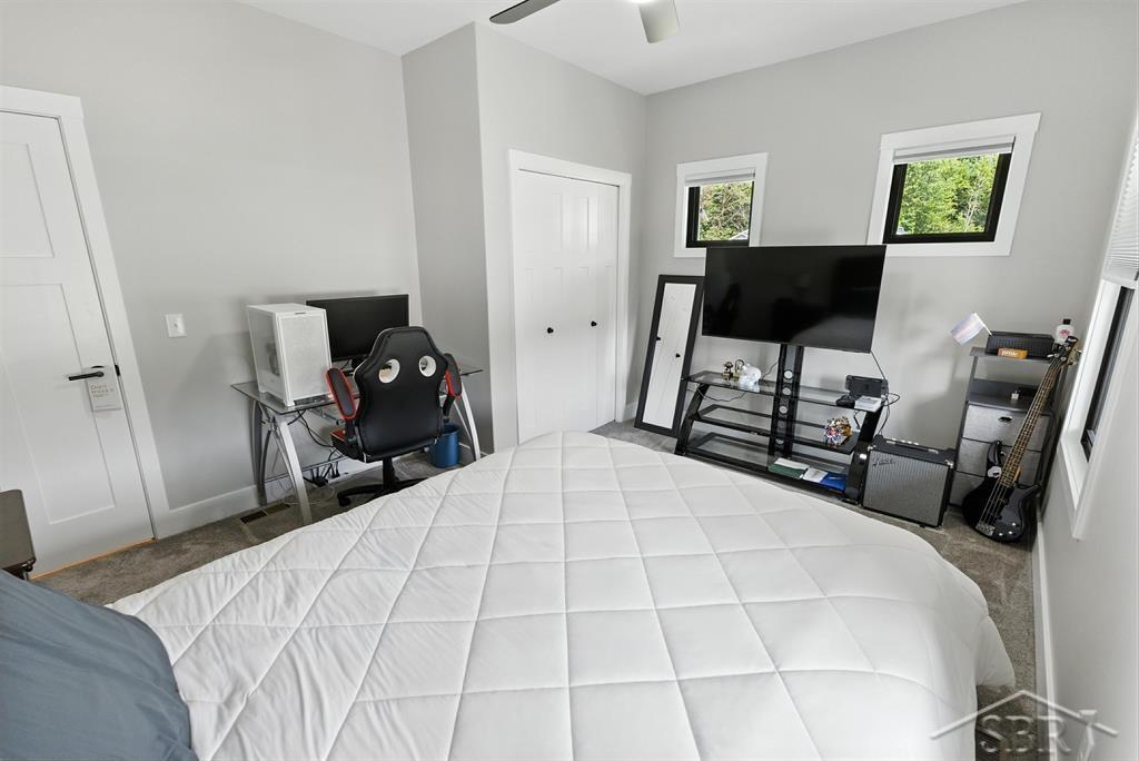 701 Broadhead Drive Property Photo 19