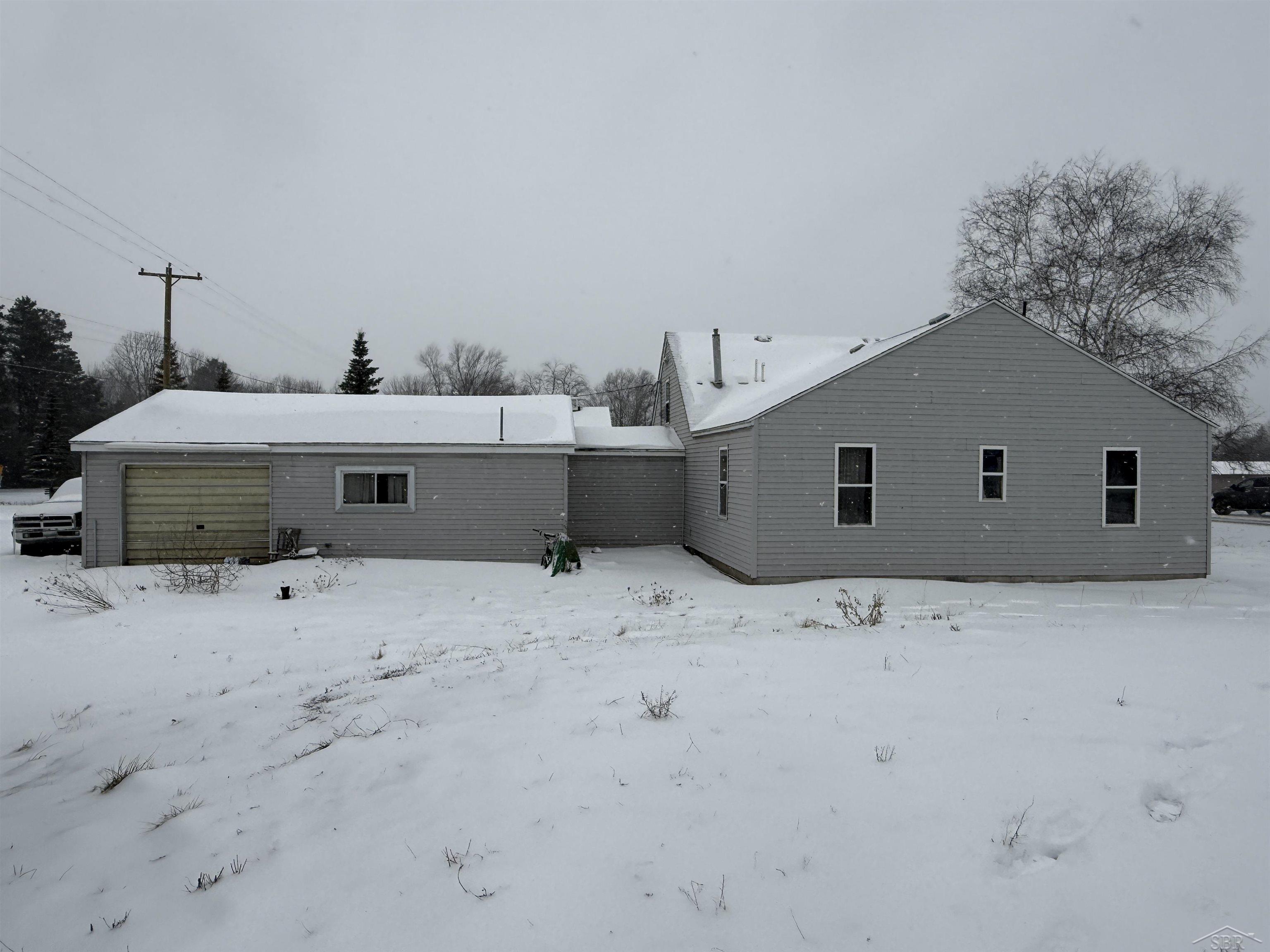 3493 Pine River Road Property Photo 3