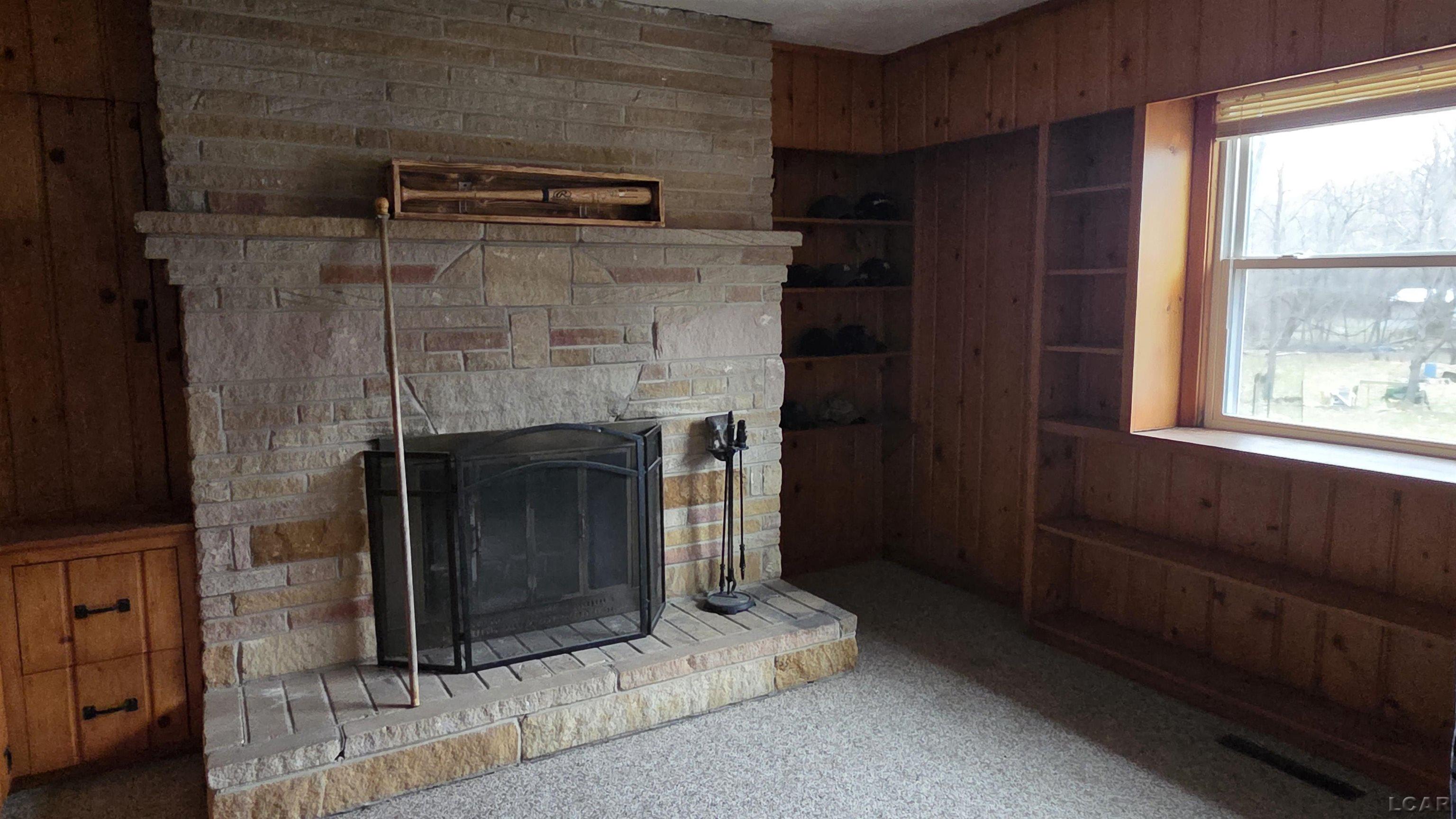 409 N Evans Street Property Photo 10