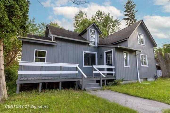 611 W 2nd Street Property Photo 2